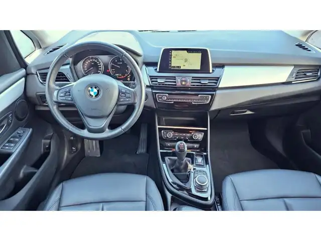 BMW S view 4