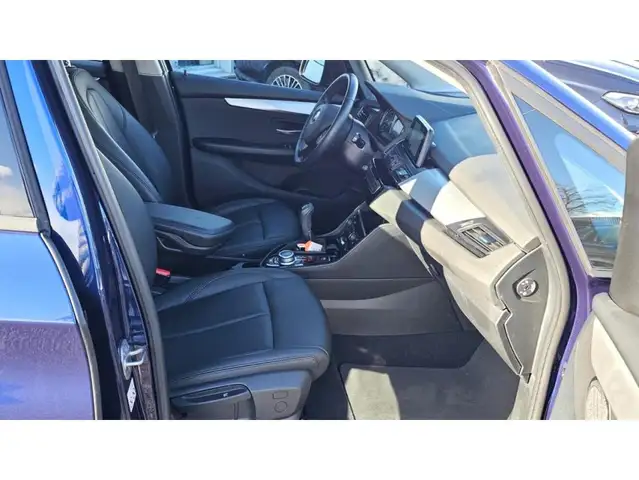 BMW S view 12