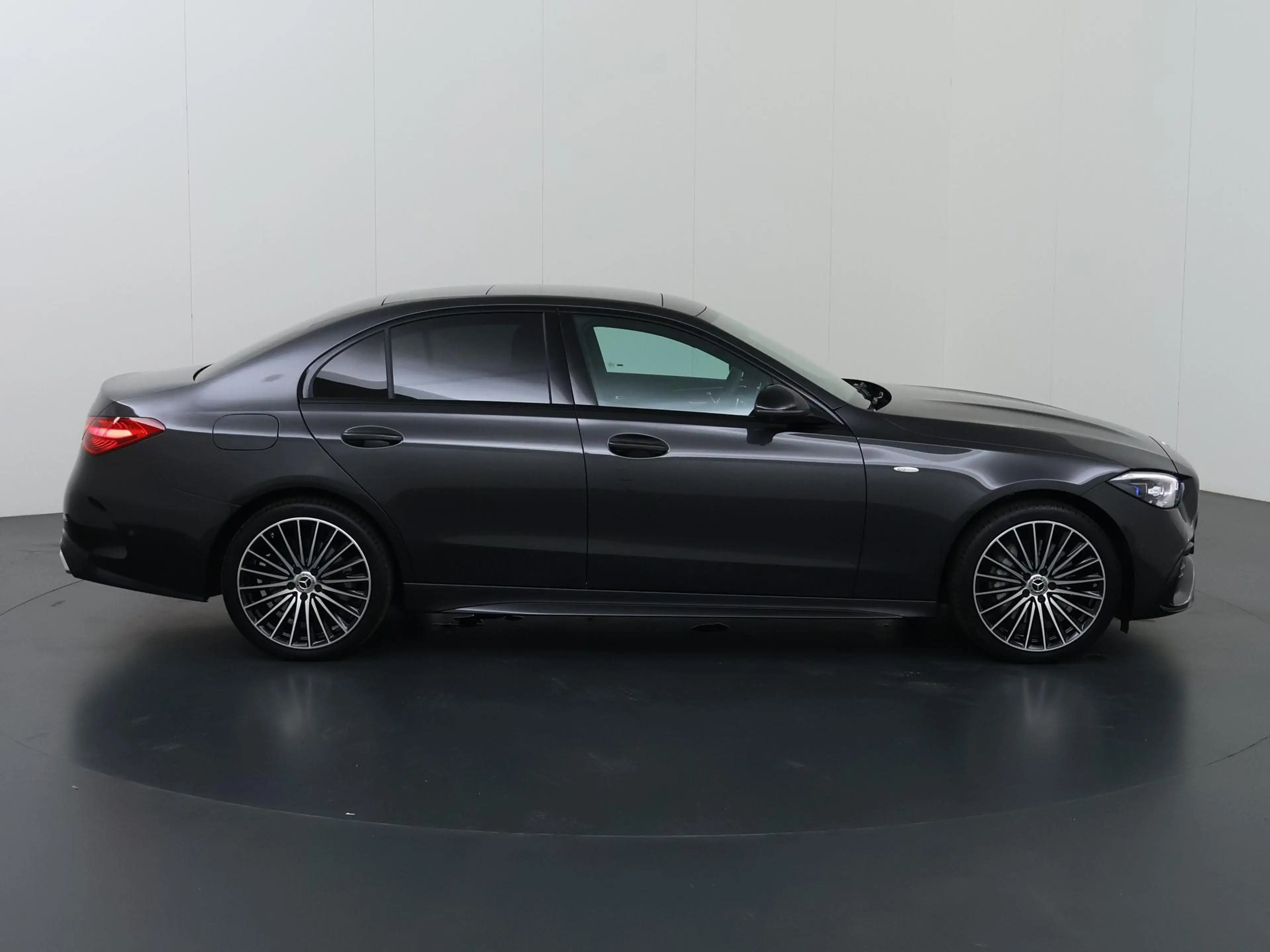 Mercedes-Benz C 300 e Business Solution AMG | Digital Light | Night | — photo 6