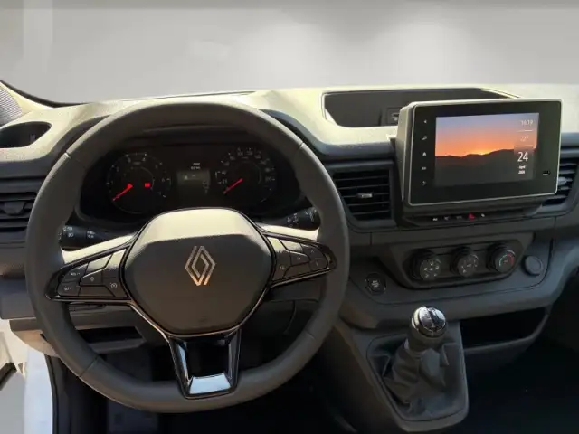 Renault Trafic view 10