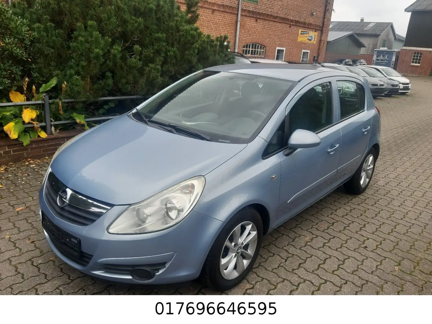 Opel Corsa 1.2 Twinport Edition Blau - 1