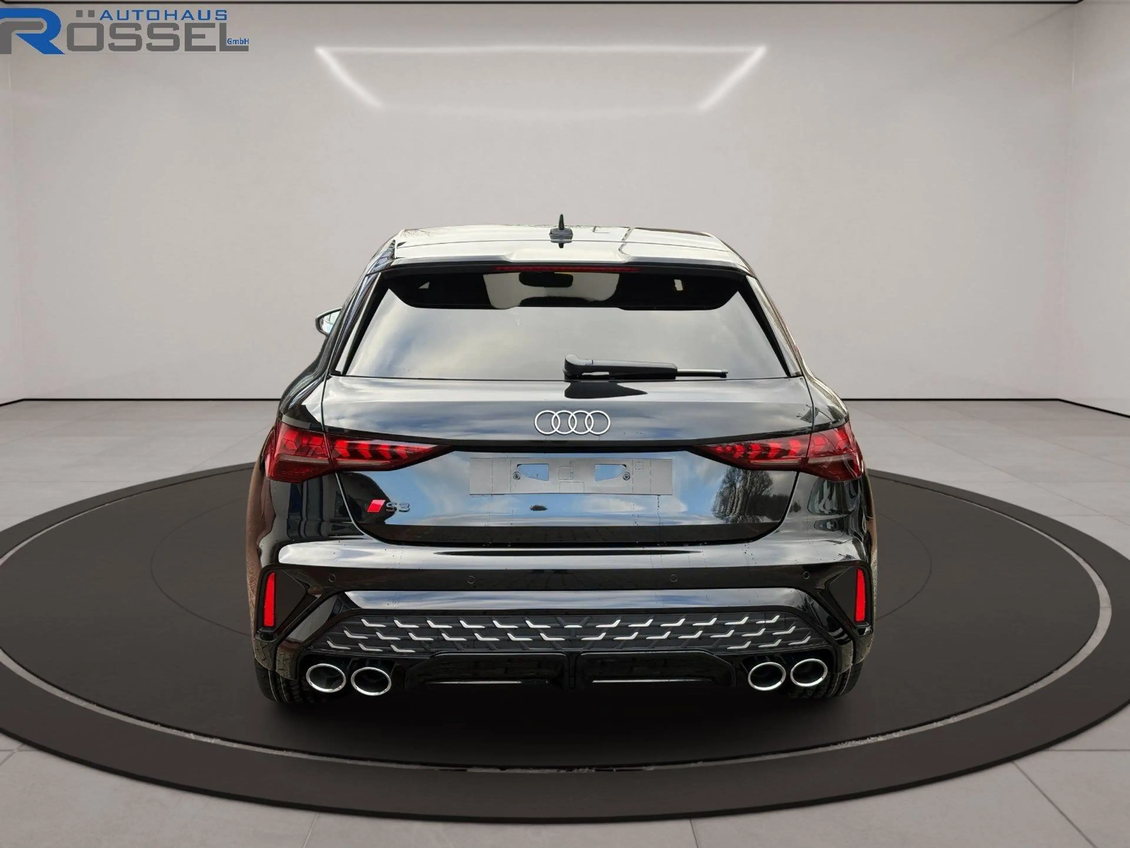Audi S3 Sportback 2.0 TFSI quattro S tronic 18" Alu S — photo 6