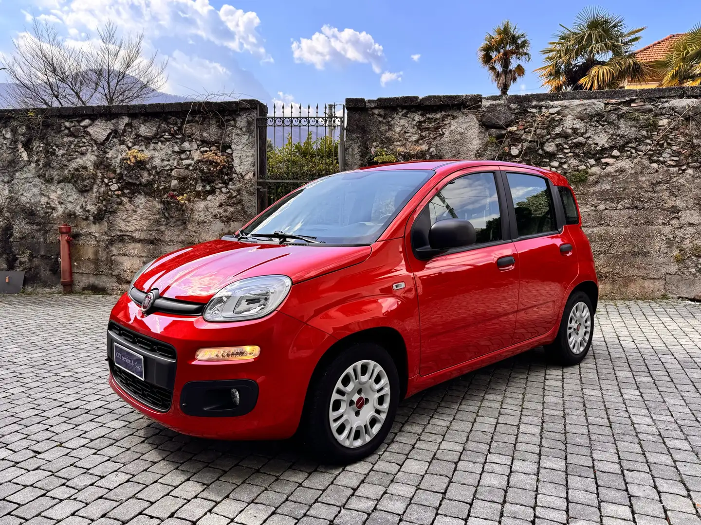 Fiat Panda 1.2 Easy 69cv Roşu - 1