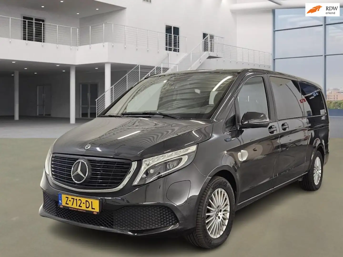 Mercedes-Benz EQV 300 L3 90 kWh | SOH 94% | 8P Persoons | Taxi Klaar | L Grijs - 1