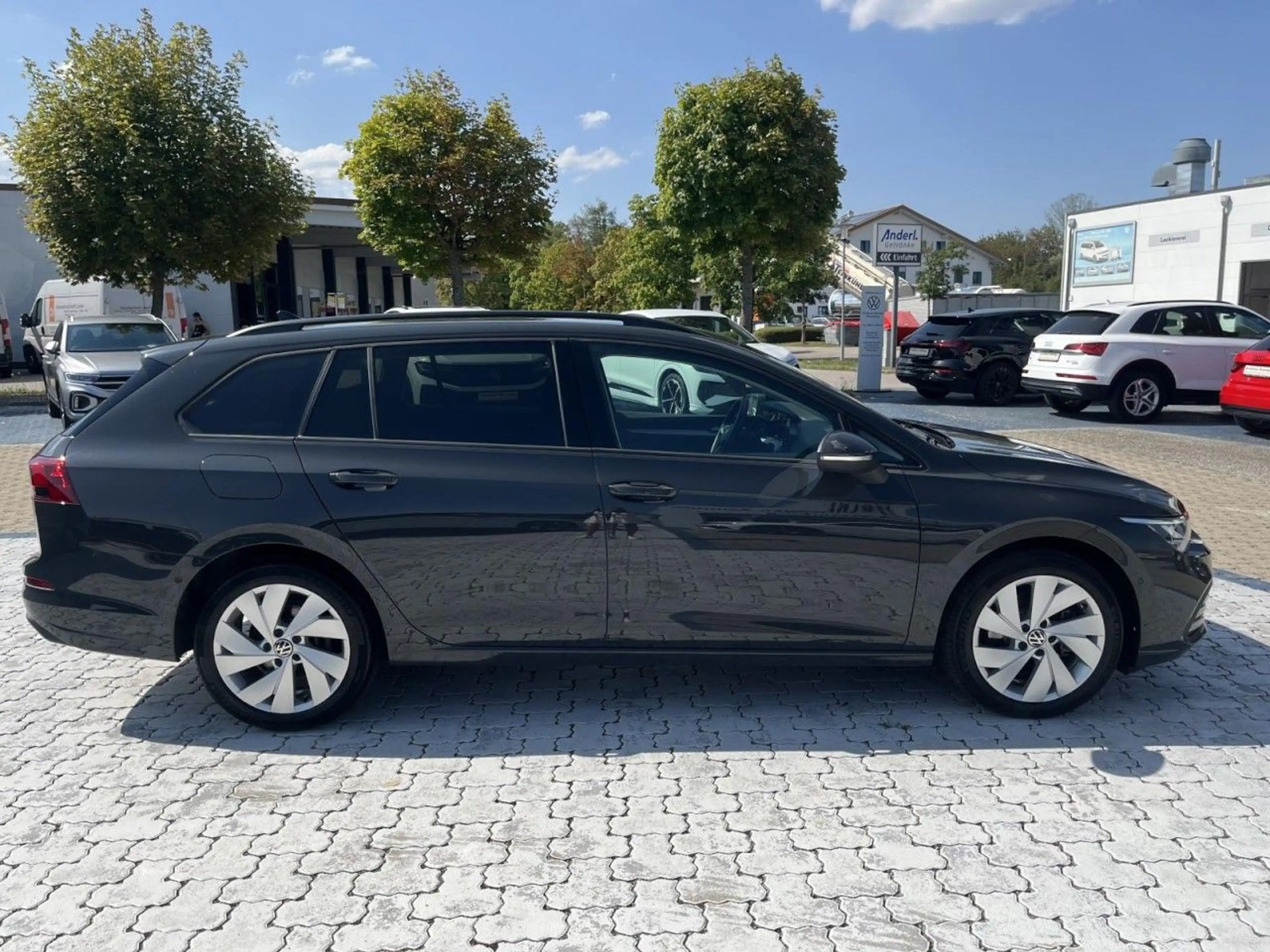 Volkswagen Golf Variant Golf VIII Variant 2,0 TDI DSG Life (LED+RearView — photo 5
