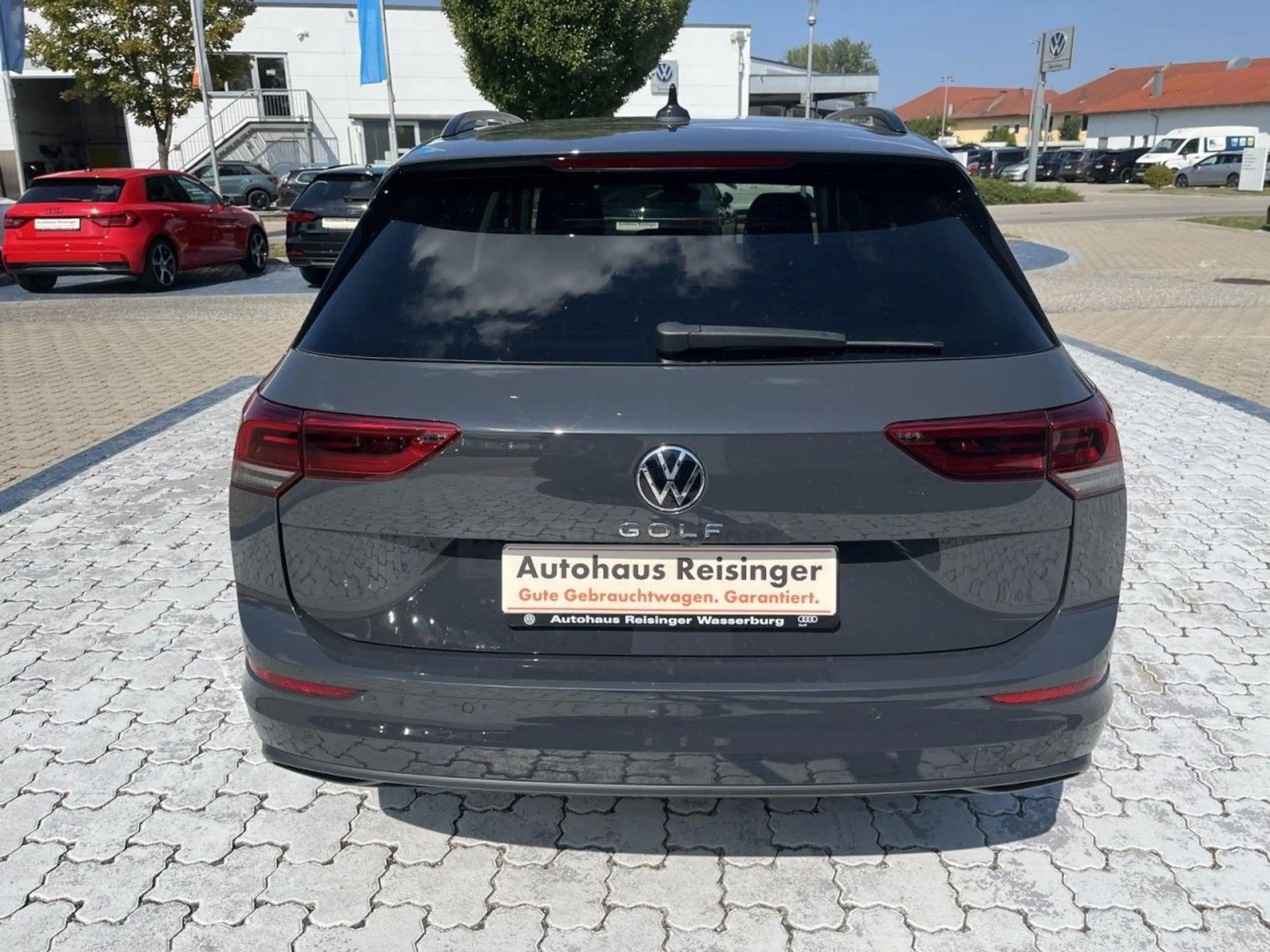 Volkswagen Golf Variant Golf VIII Variant 2,0 TDI DSG Life (LED+RearView — photo 6