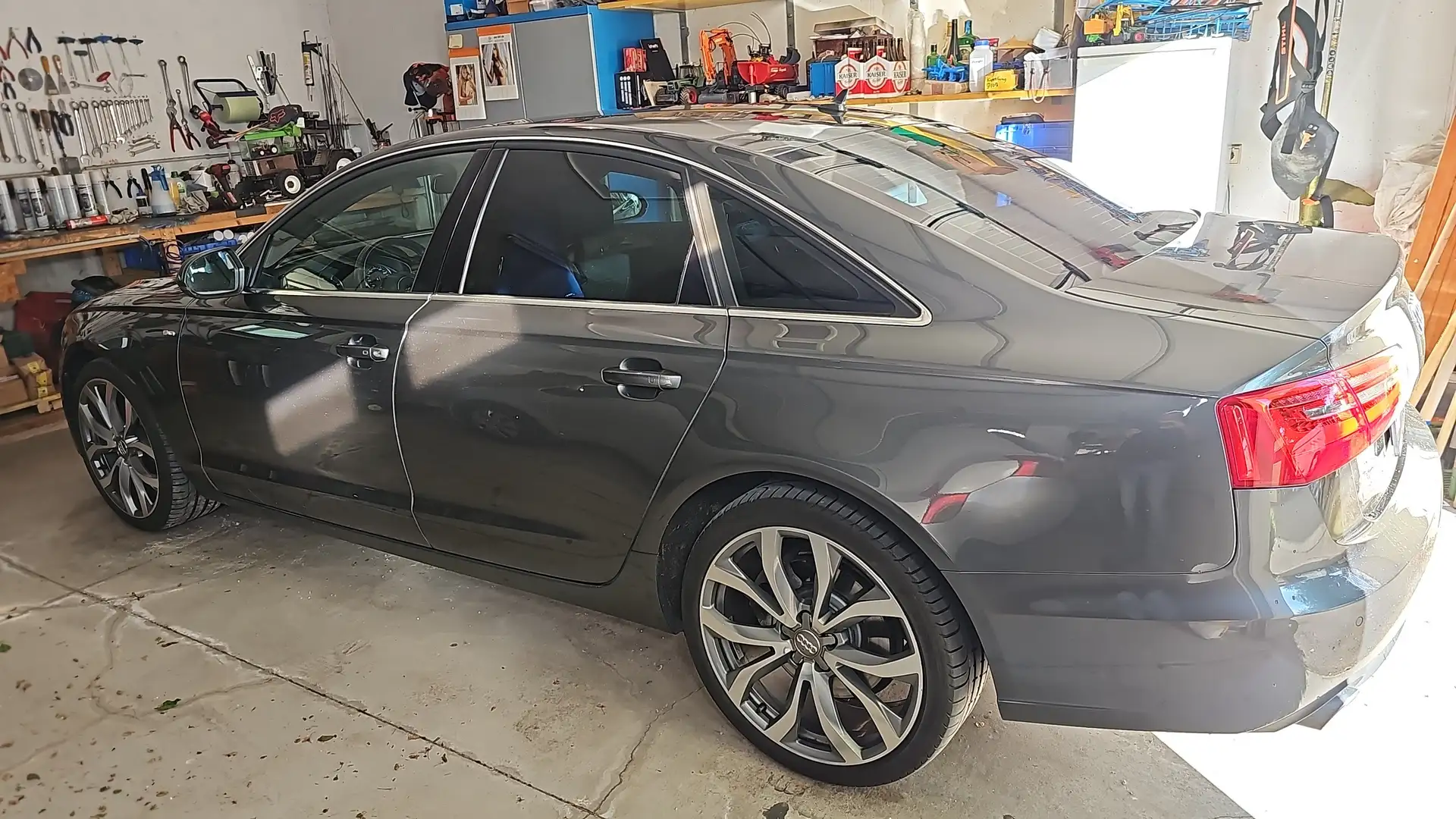 Audi A6 A6+3,0+TDI+quattro+DPF+S-tronic Grau - 2