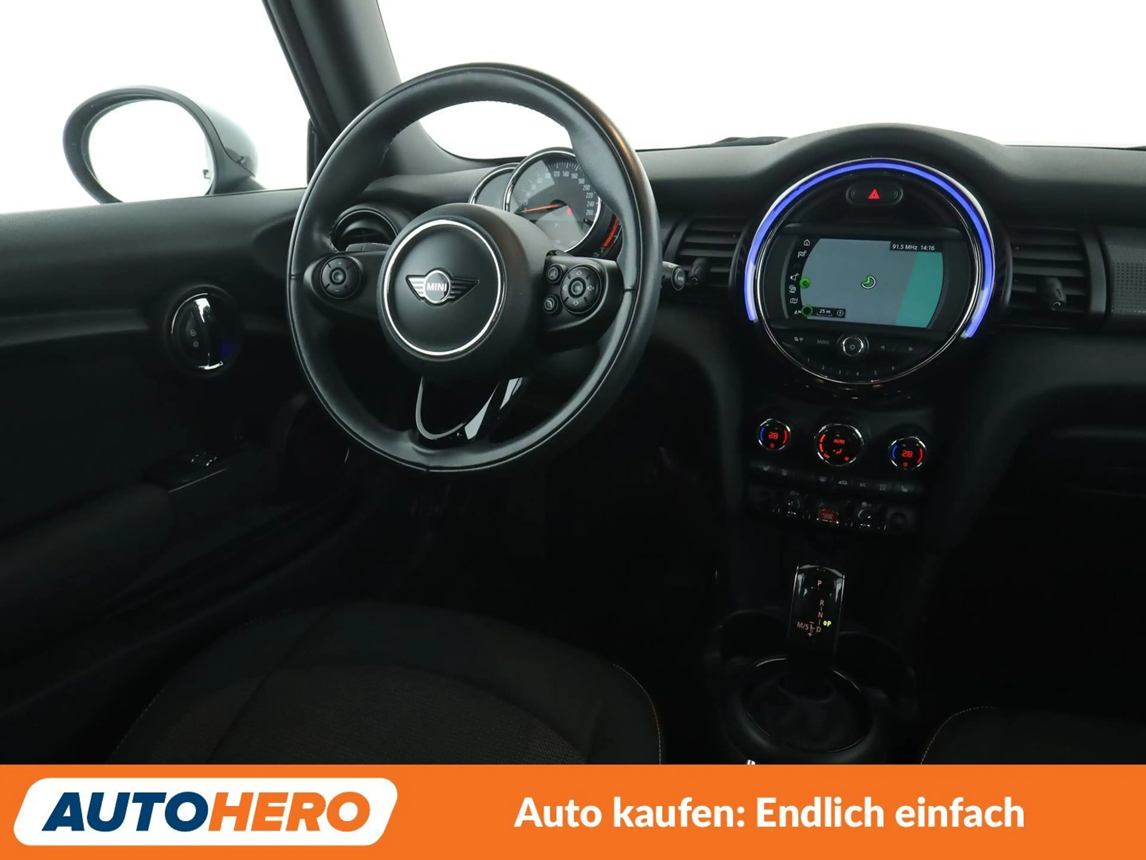 MINI Cooper D Cooper D Aut.*LIM*PDC*SHZ*ALU*KLIMA*USB* — photo 13