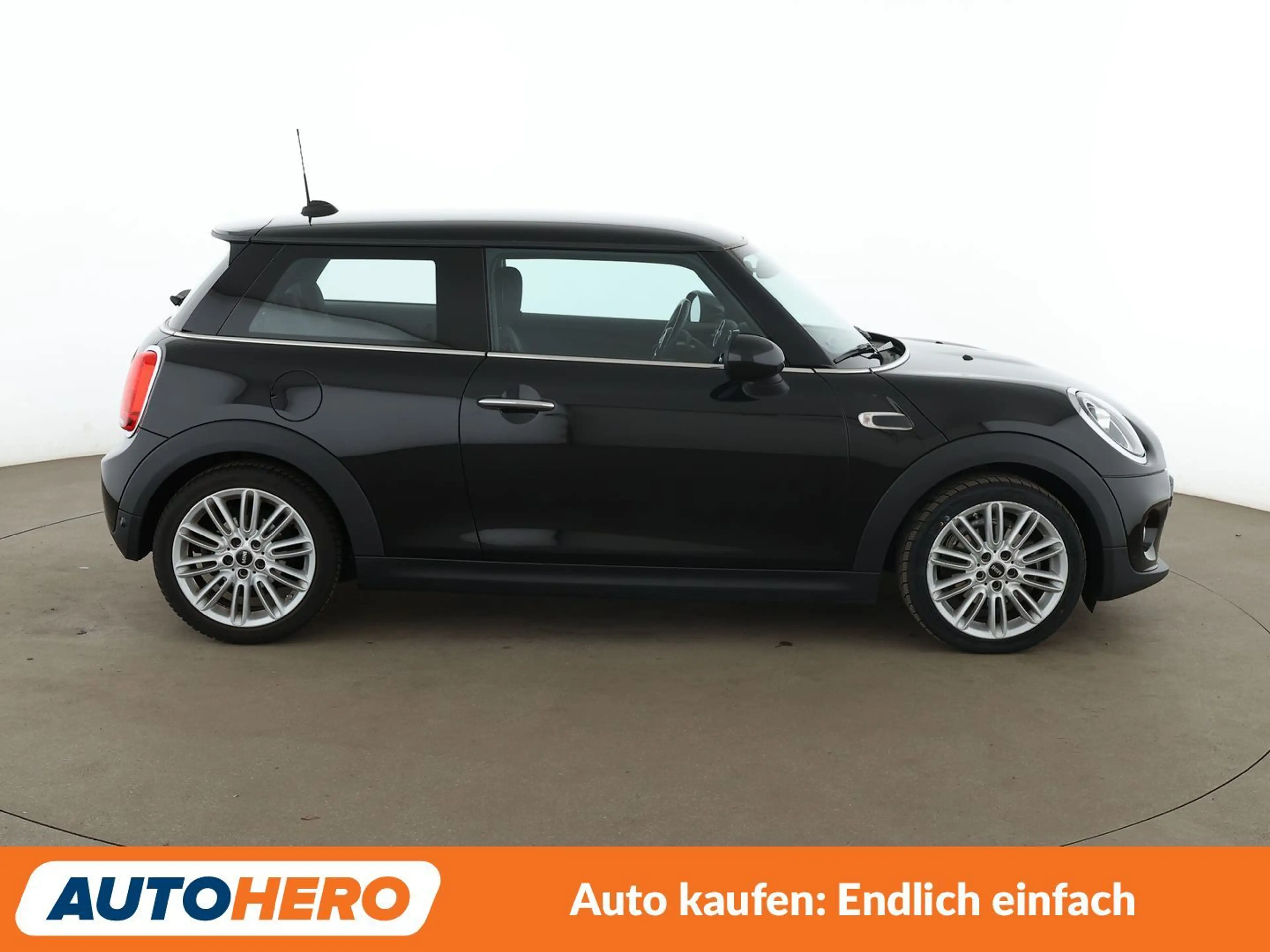 MINI Cooper D Cooper D Aut.*LIM*PDC*SHZ*ALU*KLIMA*USB* — photo 7