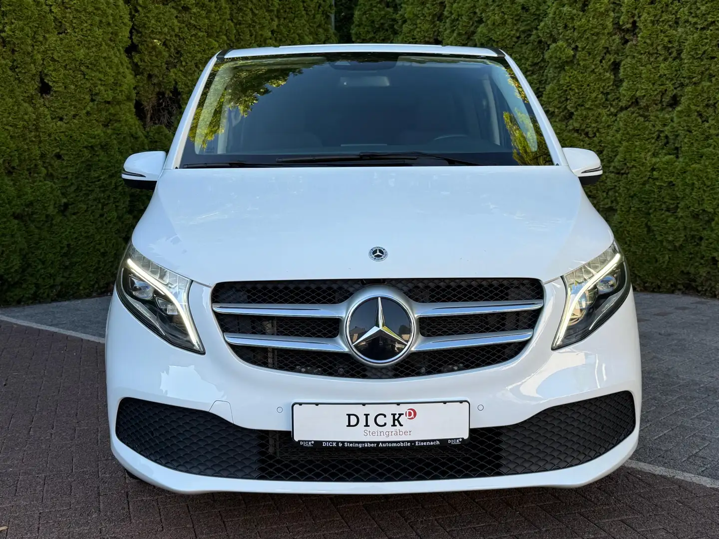 Mercedes-Benz V 220 d 9G Lang LED+MBUX+DISTR+KAM+SHZ+PARK+7Si Weiß - 2