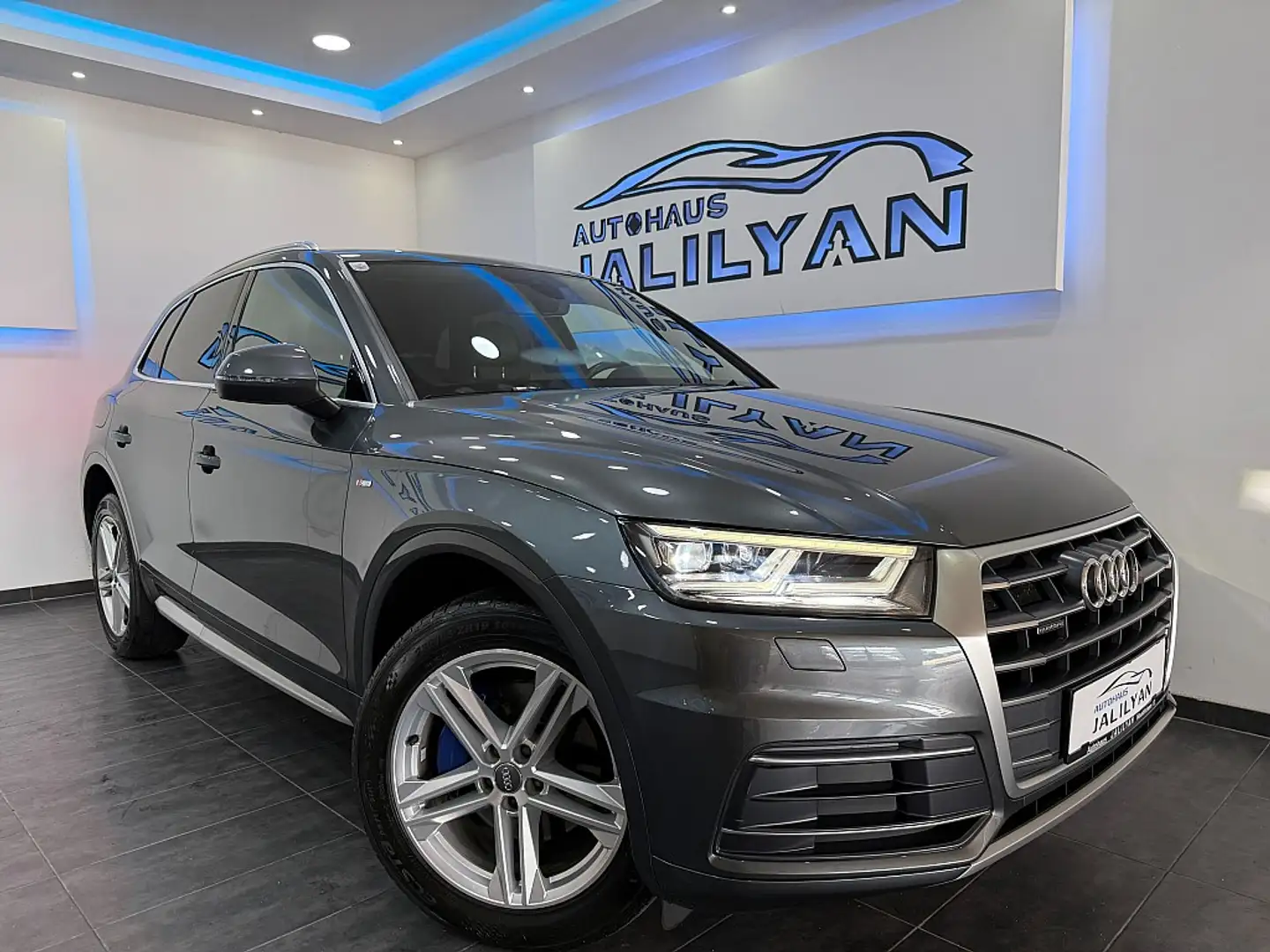 Audi Q5 2,0 TDI quattro 3xS-LINE, SHZ, CAR PLAY, TEMPOM... Gris - 1