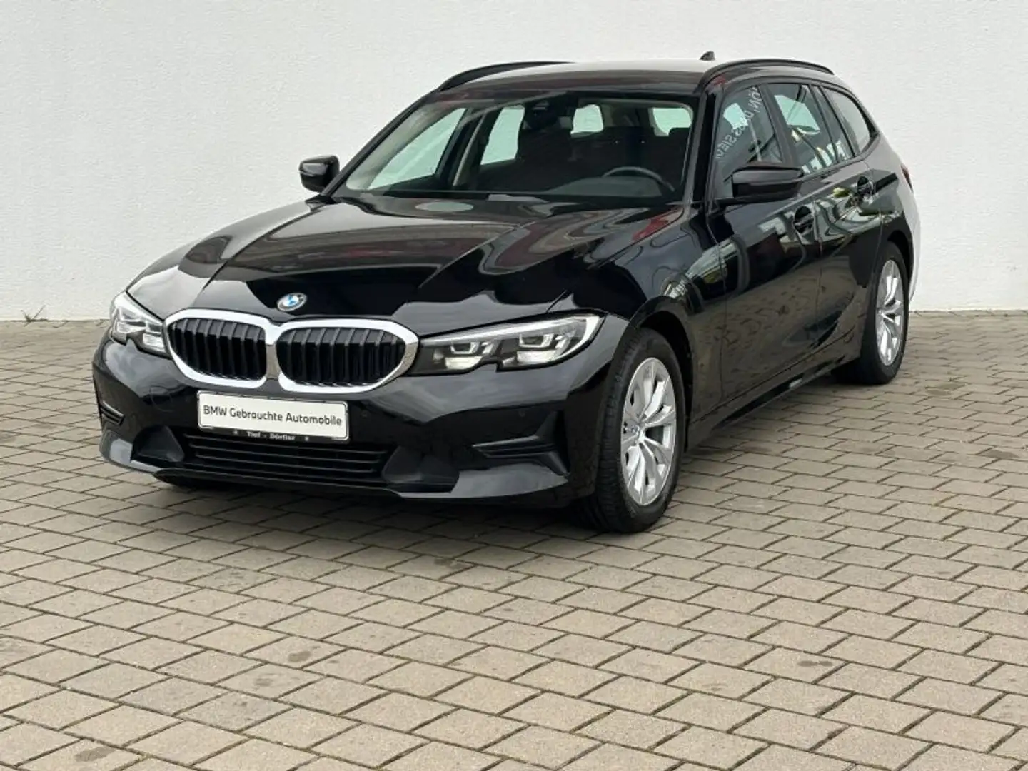 BMW 318 i A Touring DAB/TEMPO/LiveProf/WLAN/S-LENKRAD Schwarz - 2