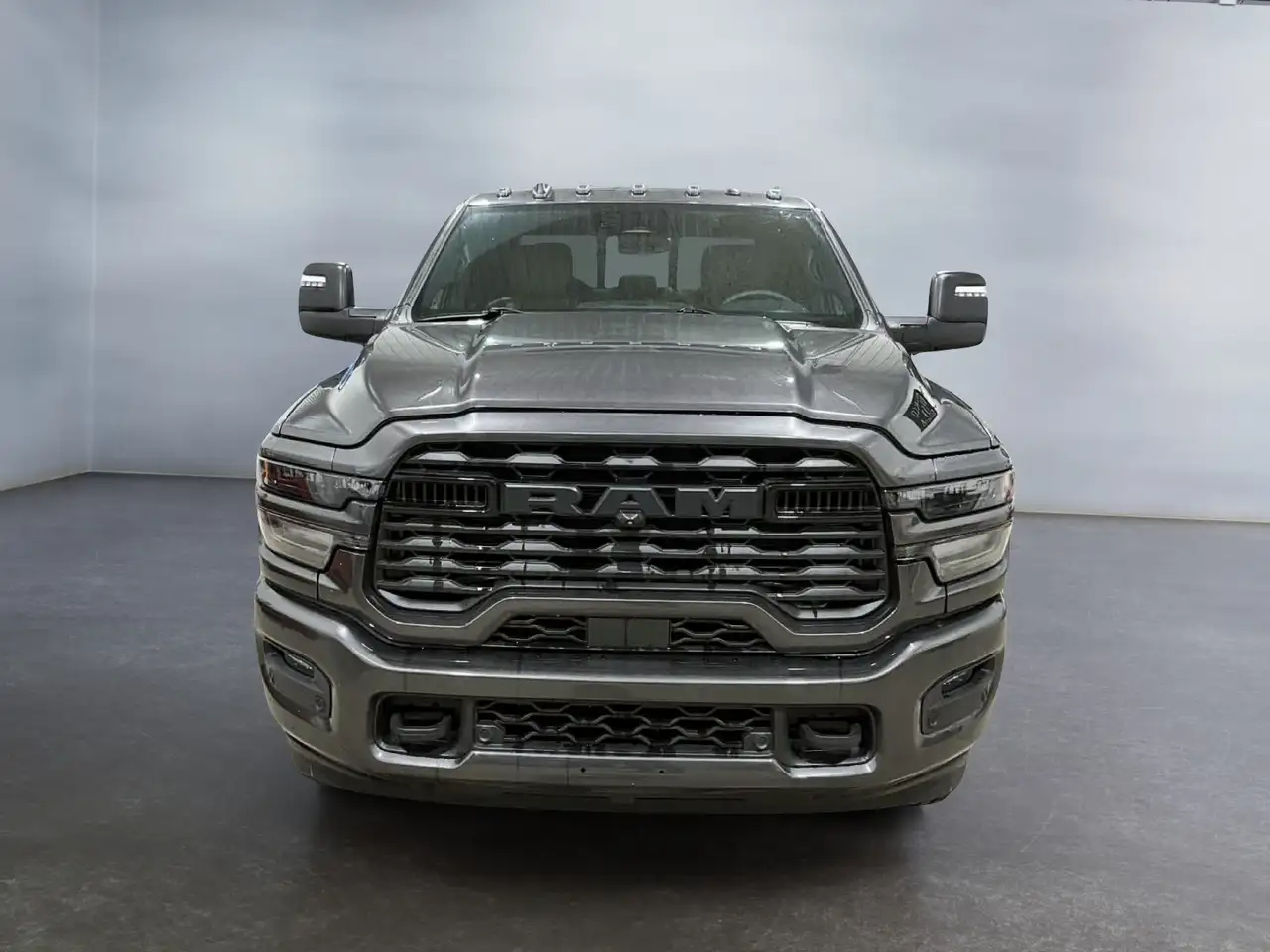 RAM 3500 снимка RAM 3500