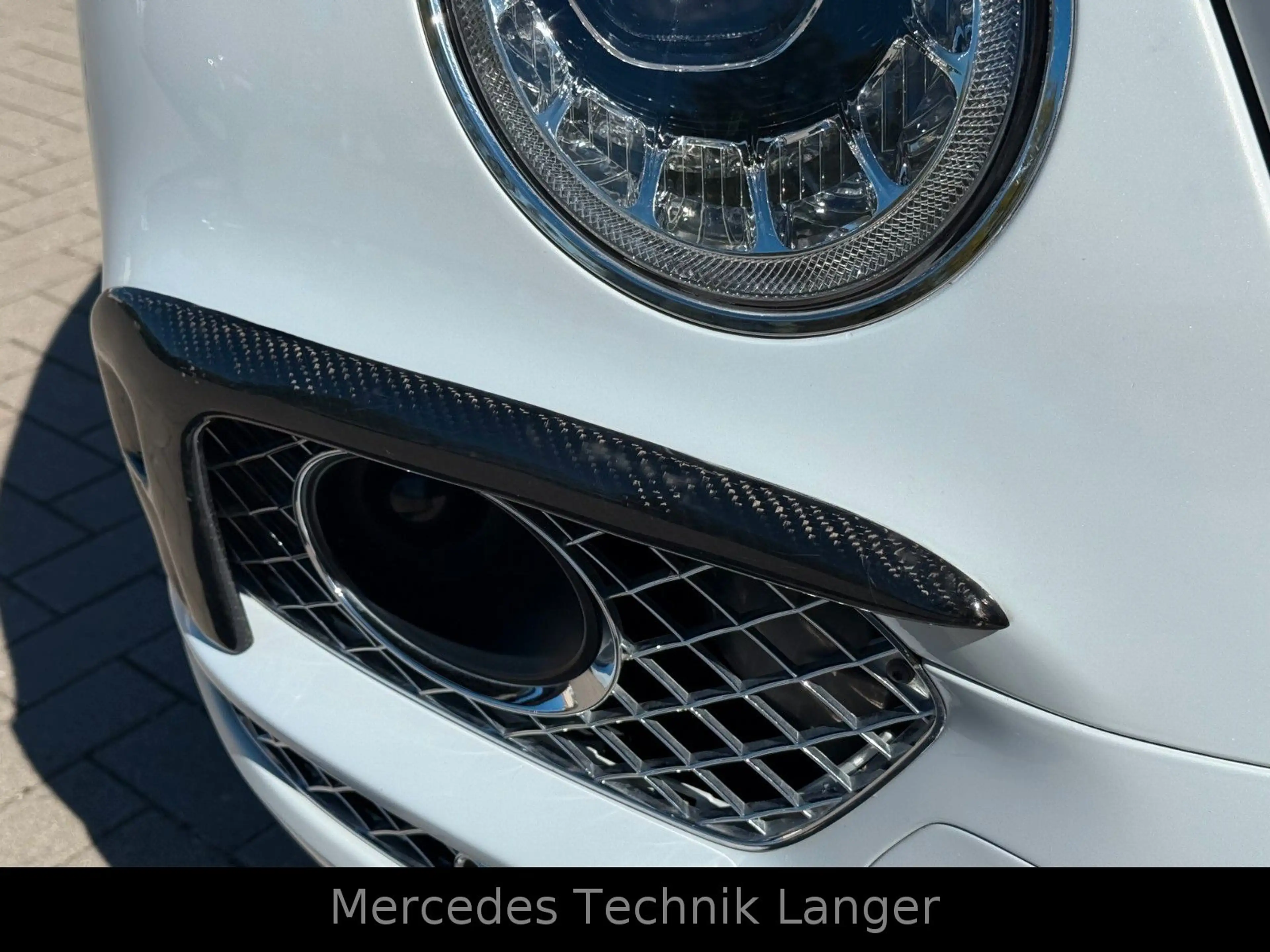 Bentley Bentayga 6.0 W12 MULINER/CARBON — photo 11