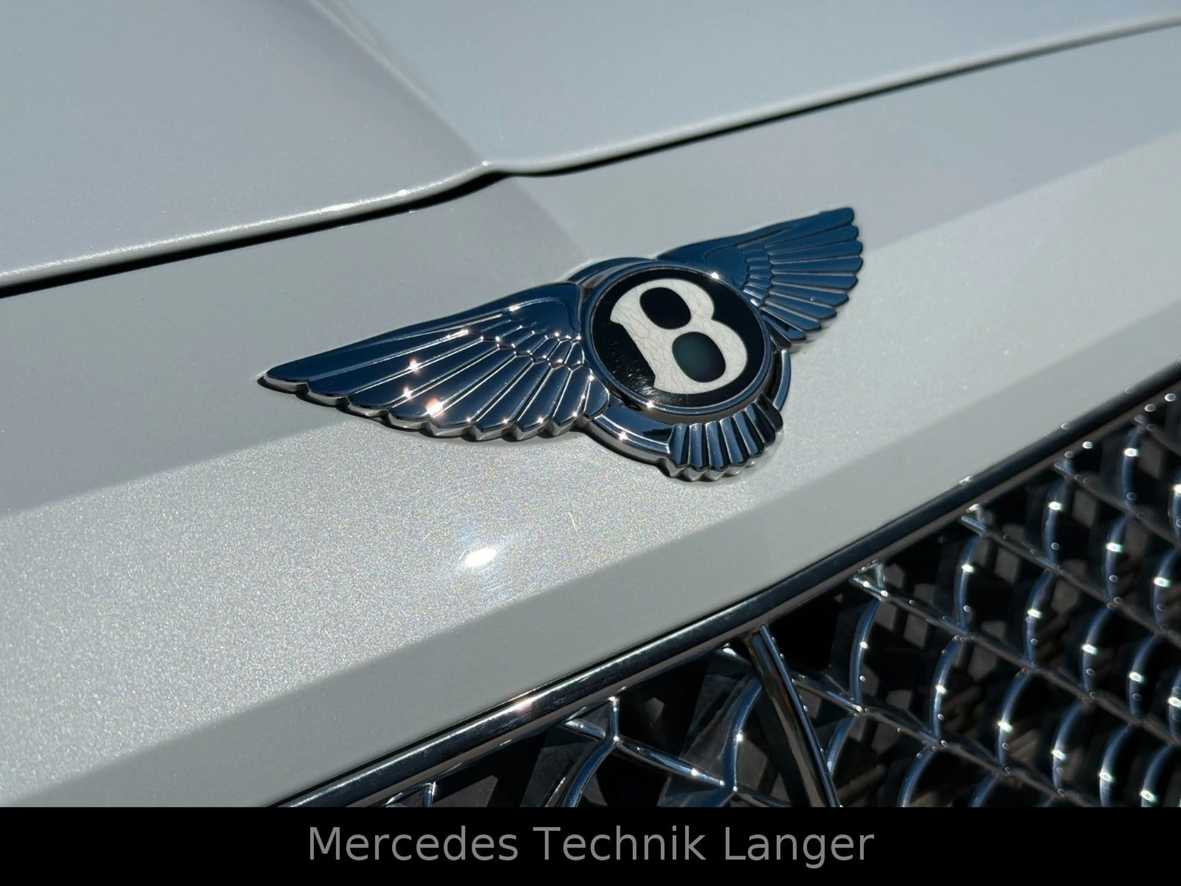 Bentley Bentayga 6.0 W12 MULINER/CARBON — photo 12