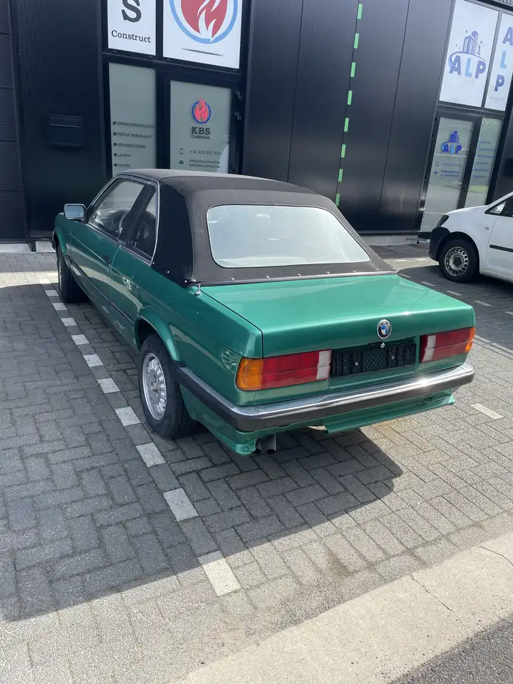 BMW 320, foto 2