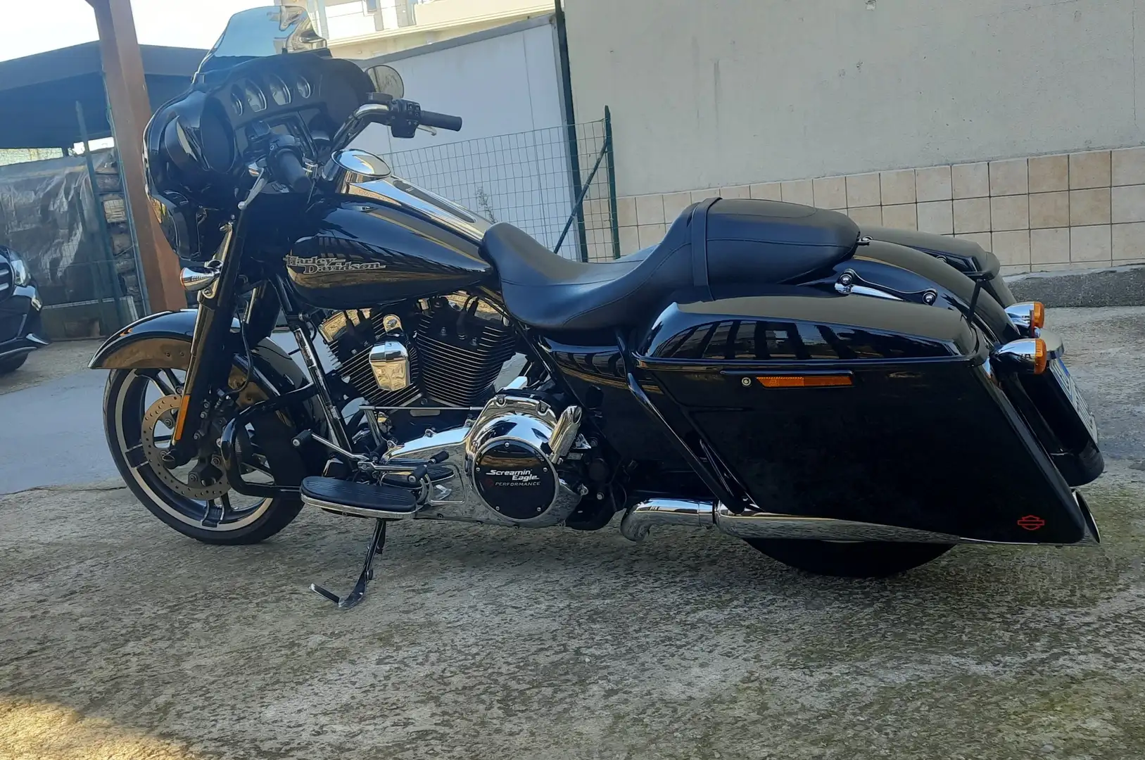 Harley-Davidson Street Glide 103 abs Schwarz - 1