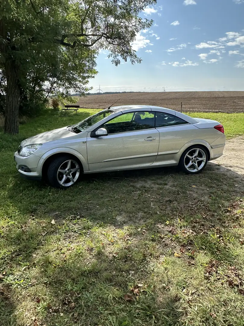 Opel Astra Astra Twin Top 1.8 Edition Silber - 2
