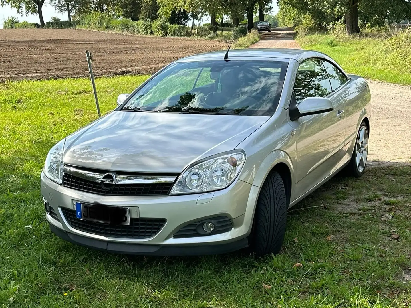 Opel Astra Astra Twin Top 1.8 Edition Silber - 1