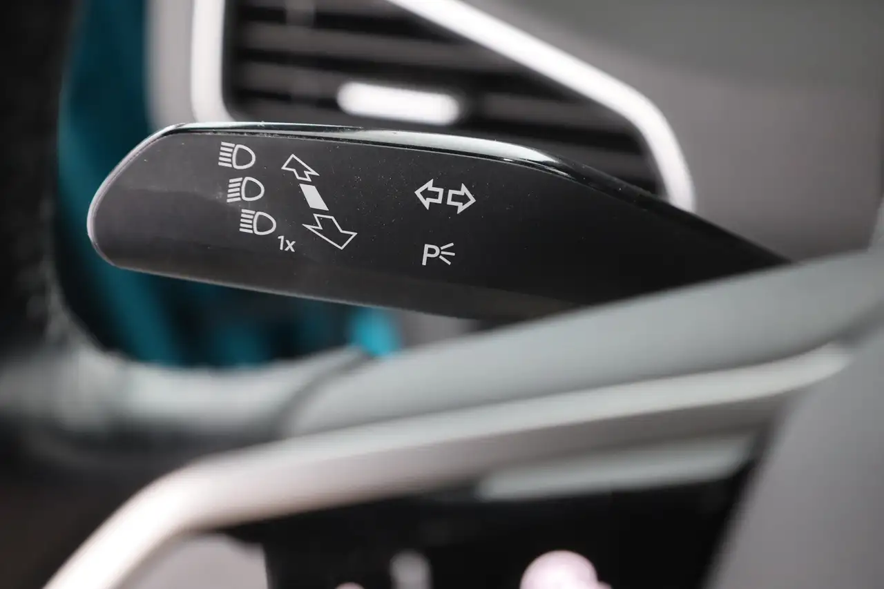 Volkswagen ID.3 Pro Performance LED Navi Panorama AHK DAB, миниатюра 16