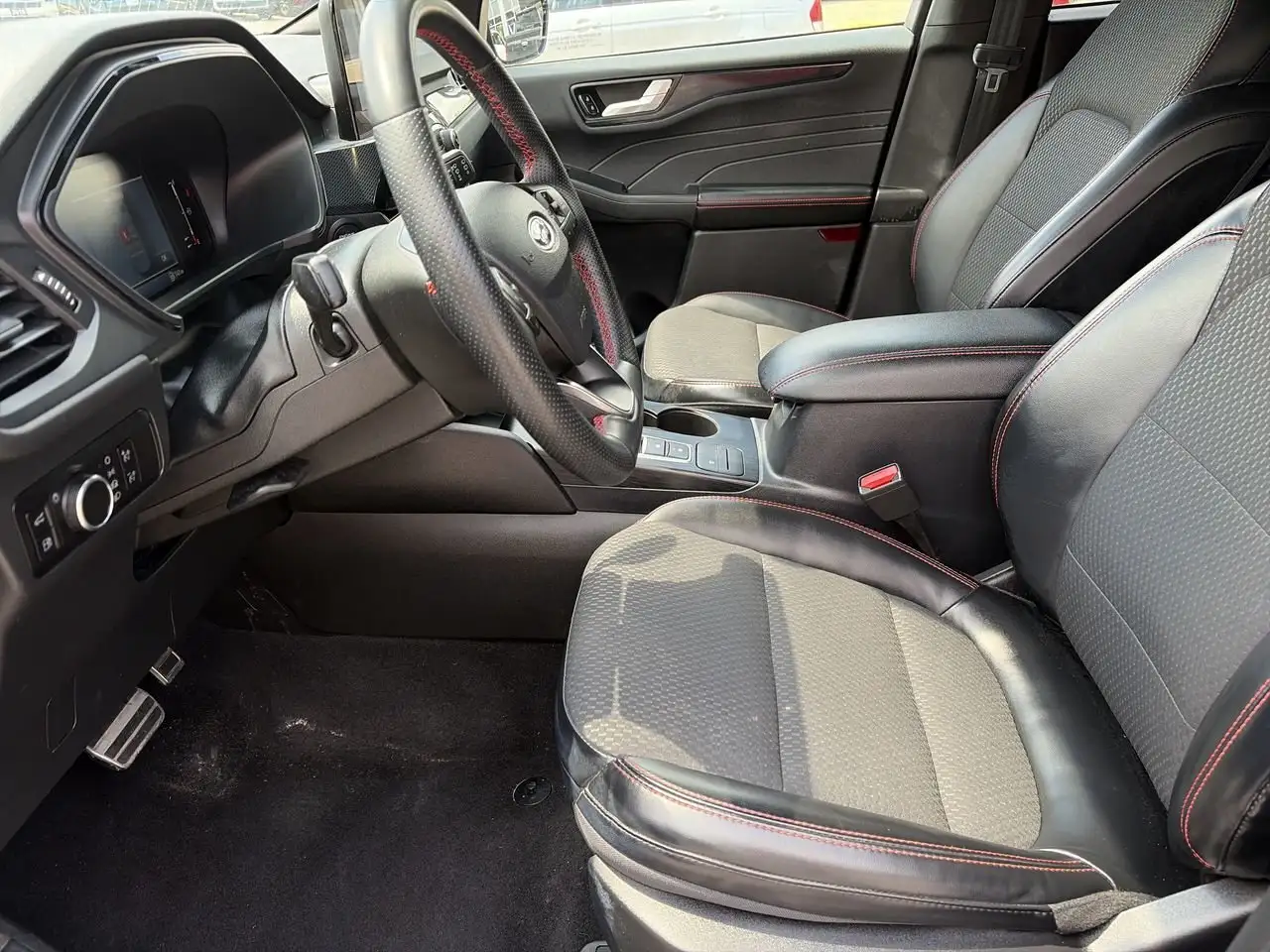 Ford Escape photo Ford Escape