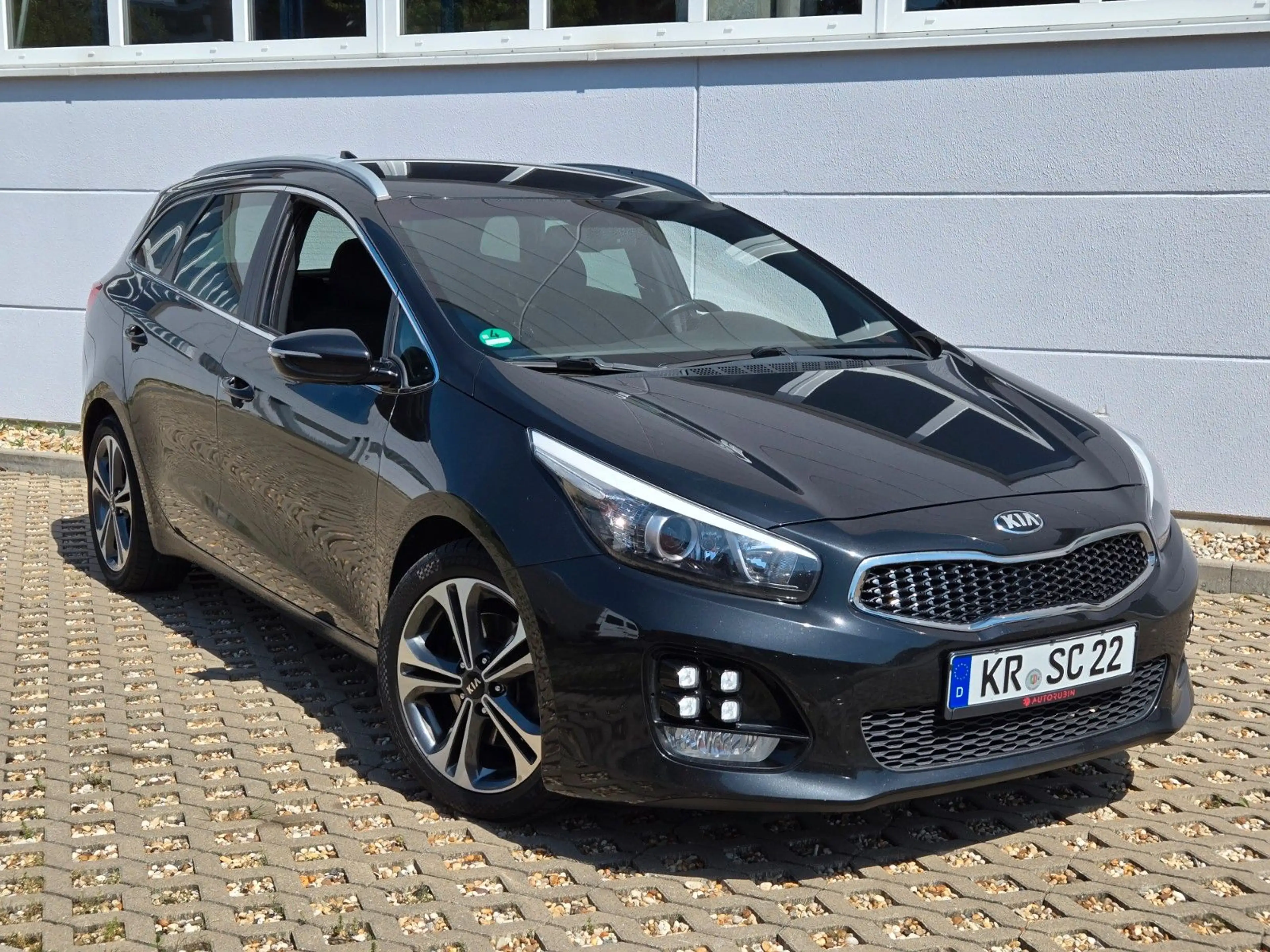 Kia Ceed / cee'd Cee'd GT-Line 1.HAND/SHZ/KLIMA/TEMPOMAT/KAMERA — photo 3