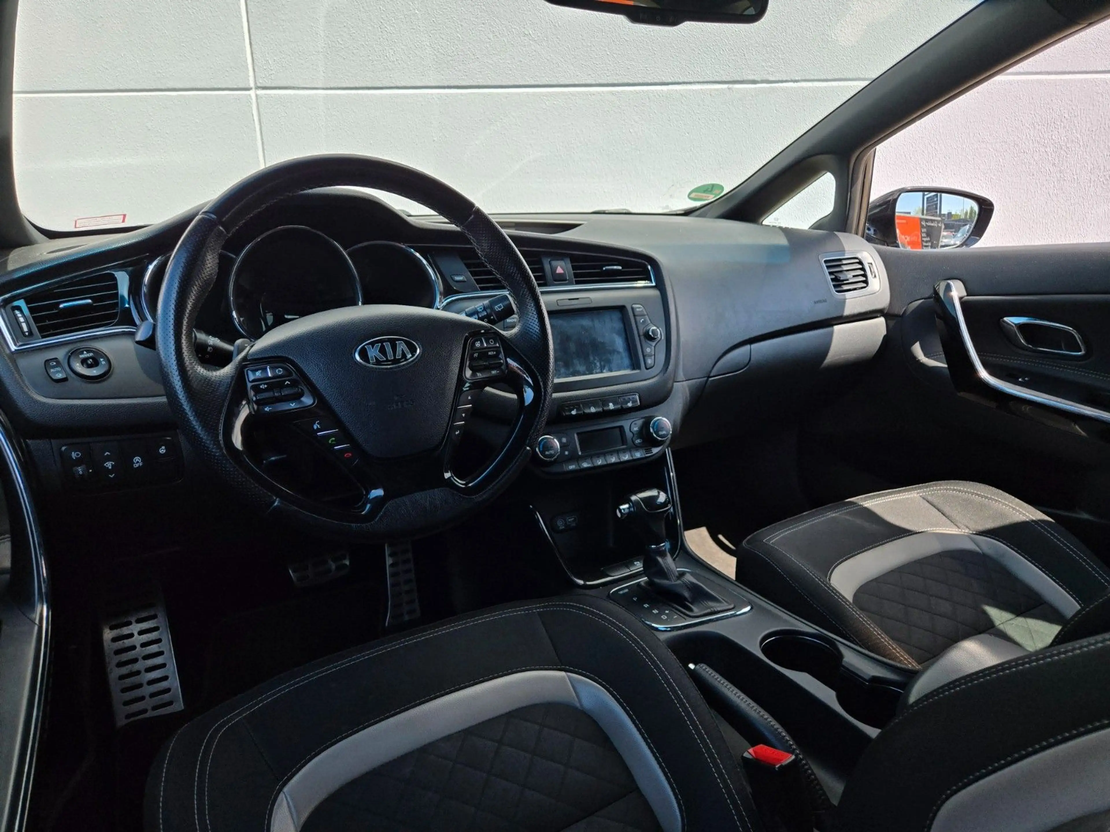 Kia Ceed / cee'd Cee'd GT-Line 1.HAND/SHZ/KLIMA/TEMPOMAT/KAMERA — photo 9