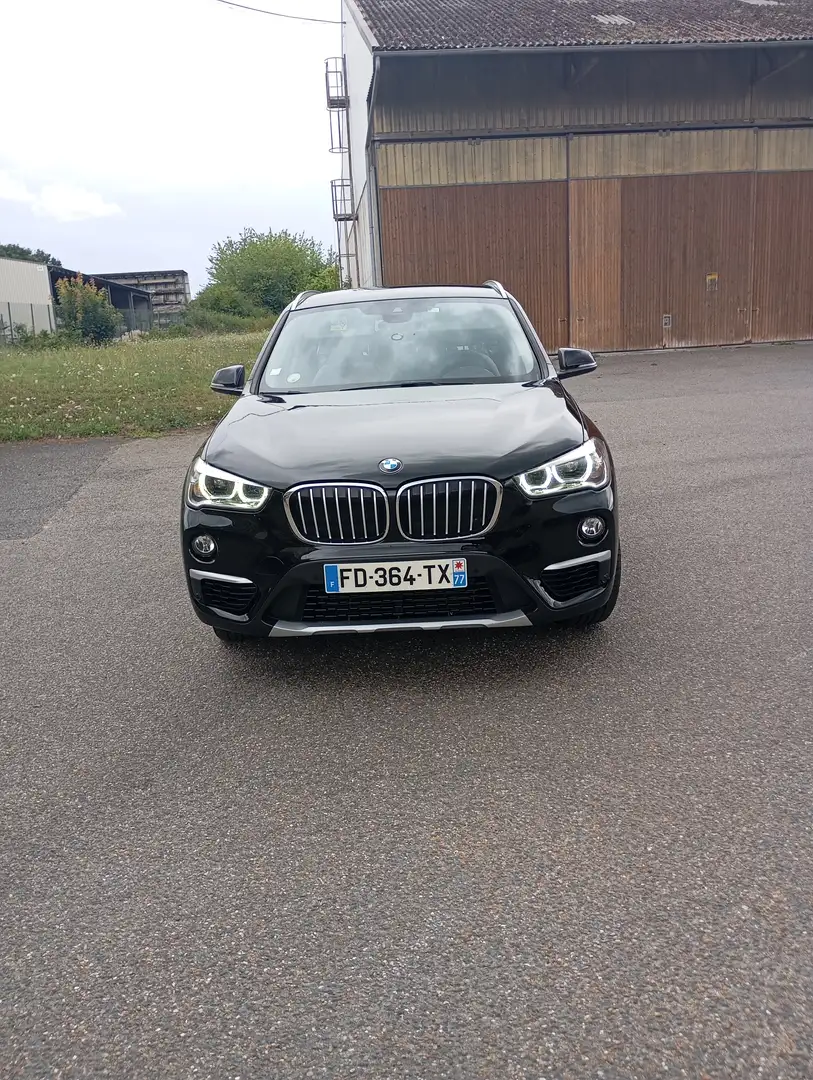 BMW X1 X1 sDrive 16d 116 ch xLine Noir - 1