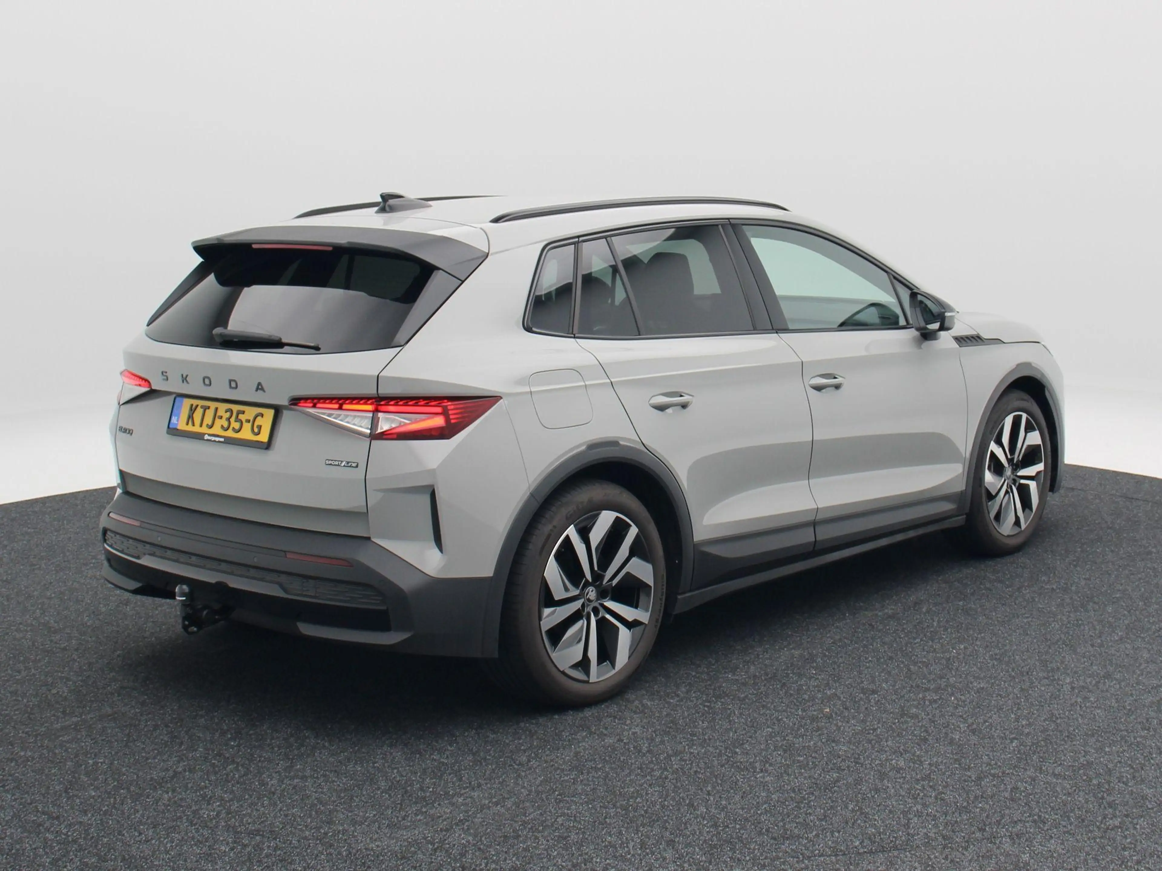 Skoda Elroq Sportline 85 | 286 PK | Trekhaak | Stoelverwarming — photo 2