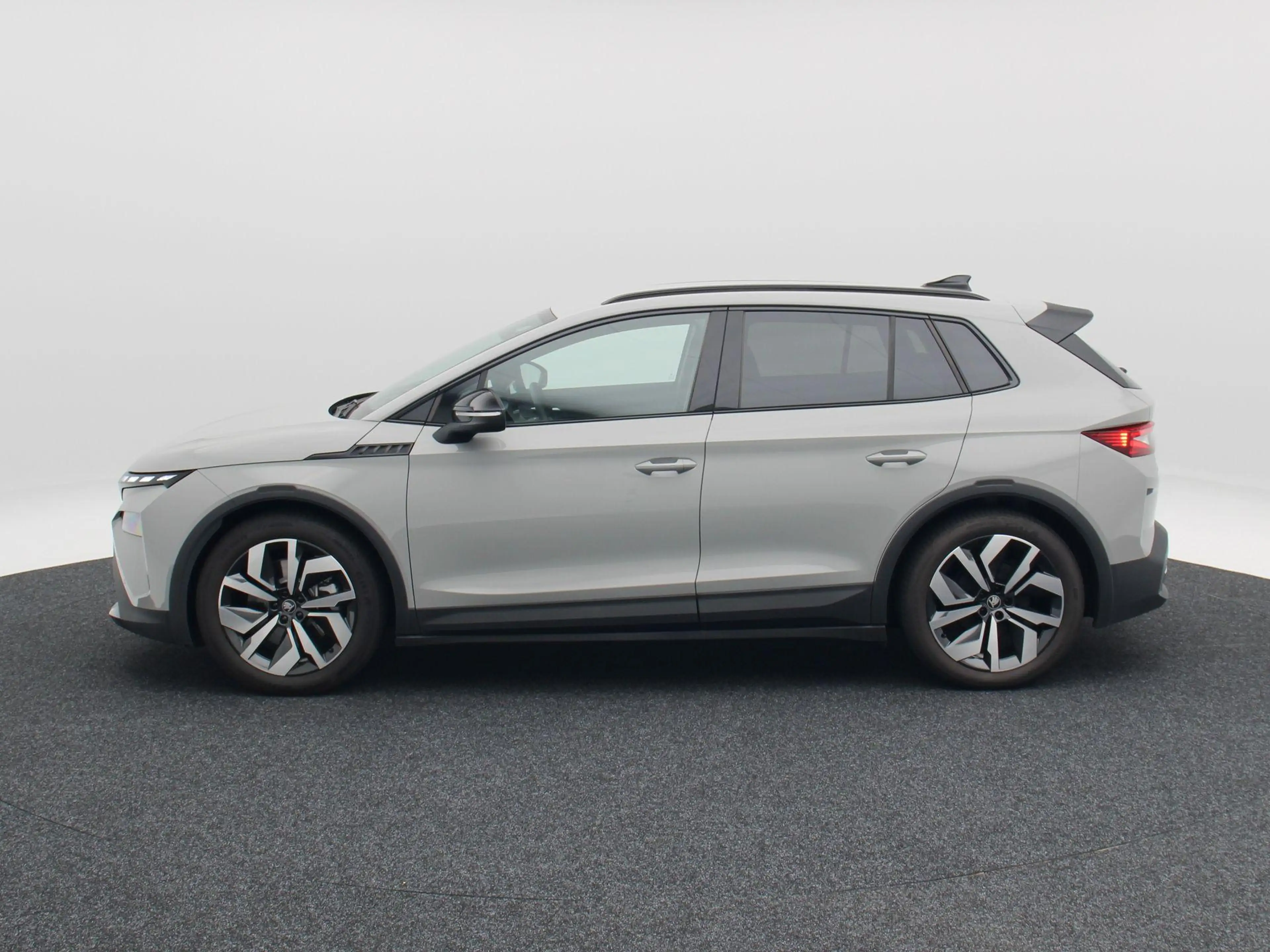 Skoda Elroq Sportline 85 | 286 PK | Trekhaak | Stoelverwarming — photo 7