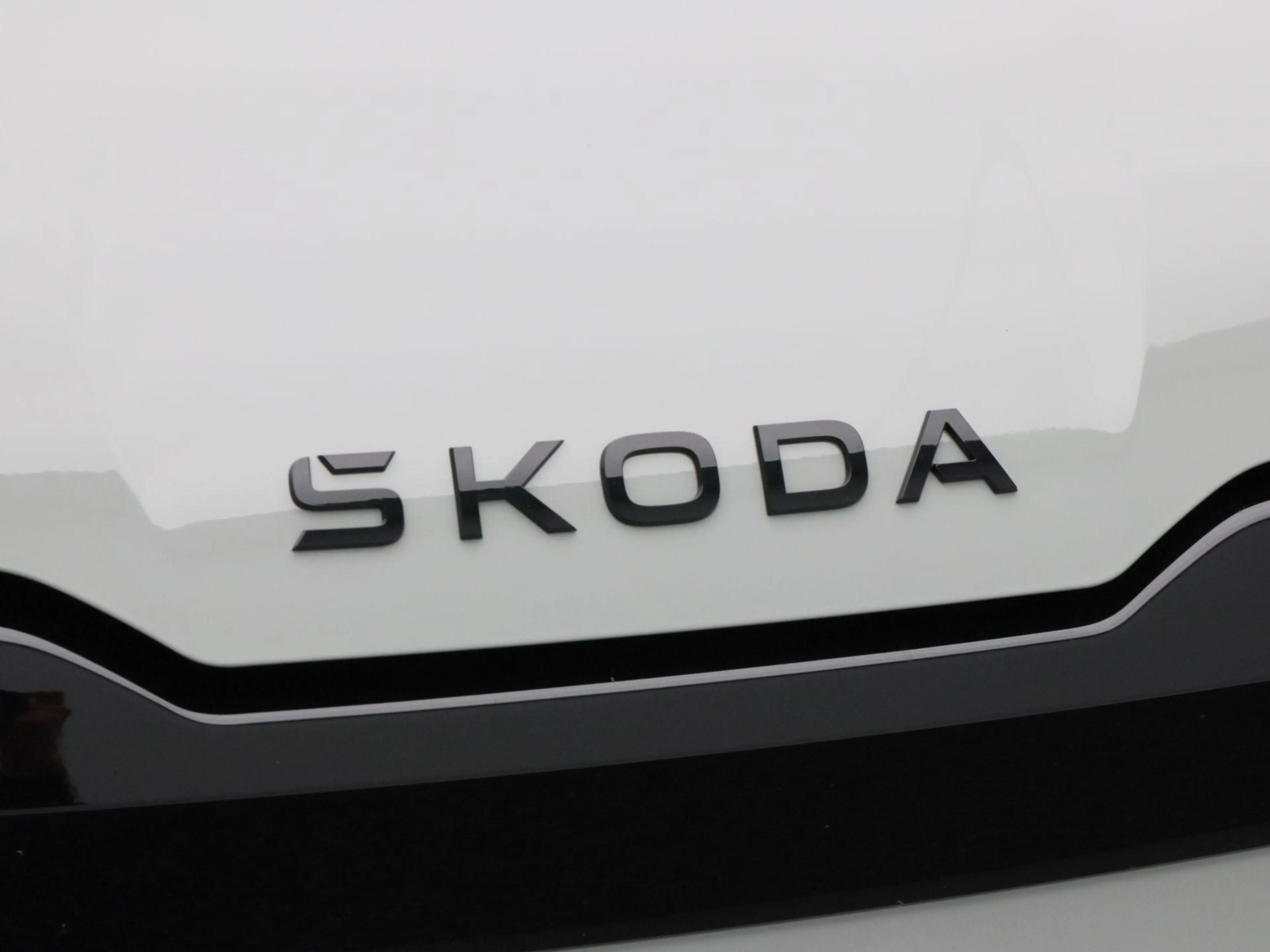 Skoda Elroq Sportline 85 | 286 PK | Trekhaak | Stoelverwarming — photo 9