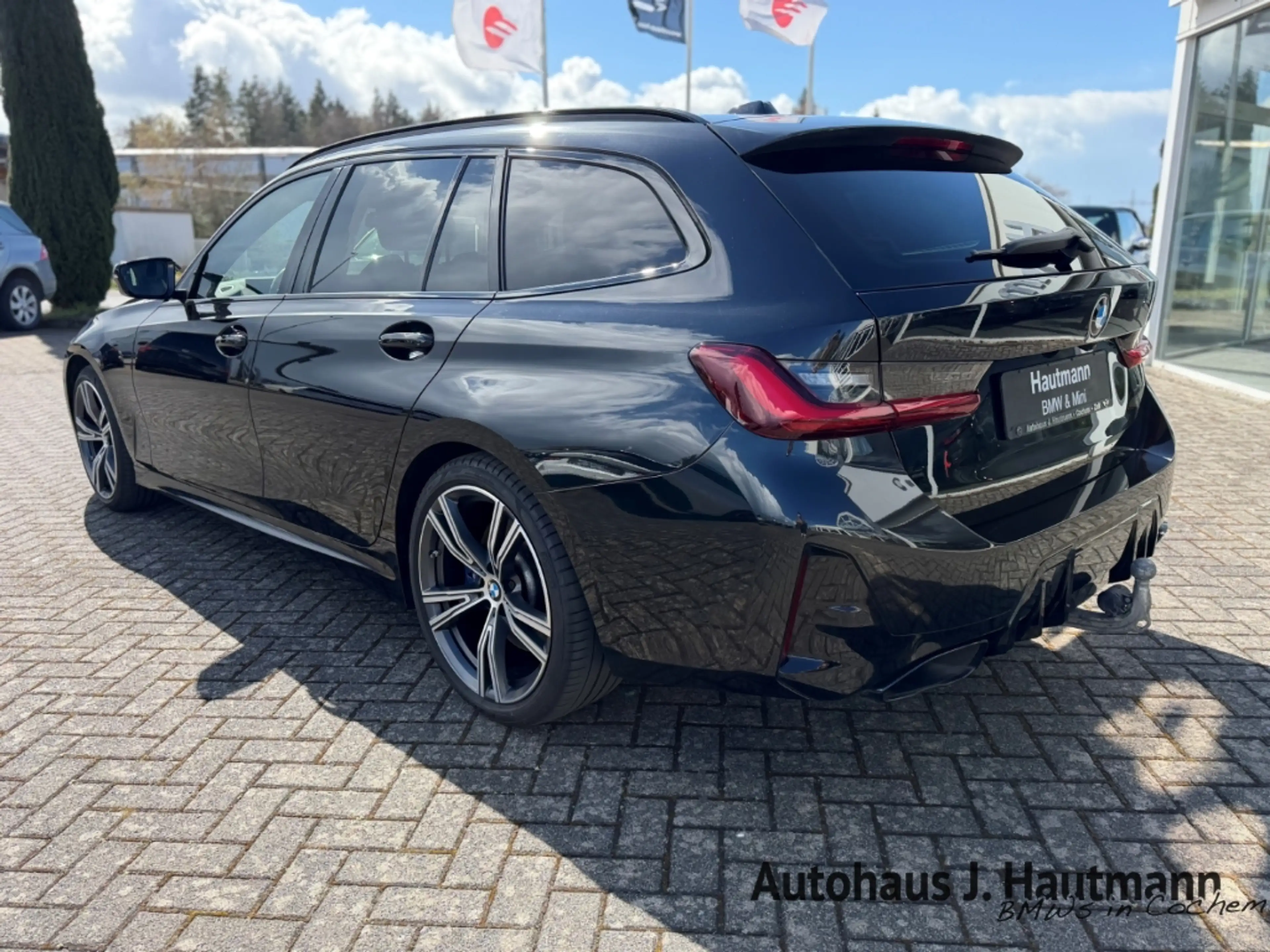 BMW 340 xDrive Touring *1.HAND*AHK*ACC*360°*H&K* — photo 6