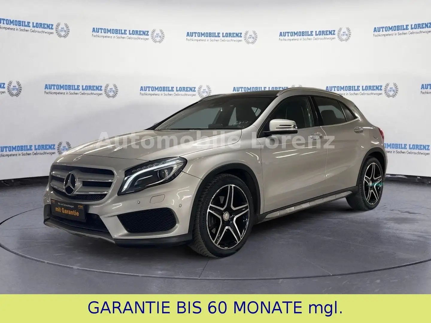 Mercedes-Benz GLA 220 CDI / 4MATIC  AMG PAKET AUTOMATIK Silber - 1