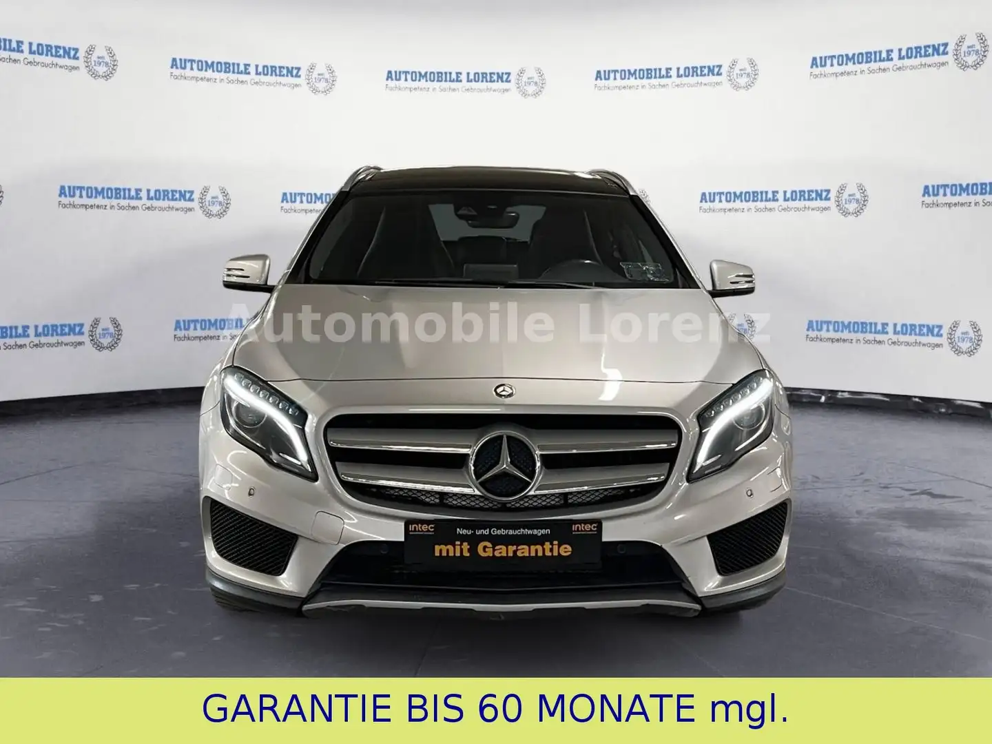 Mercedes-Benz GLA 220 CDI / 4MATIC  AMG PAKET AUTOMATIK Silber - 2