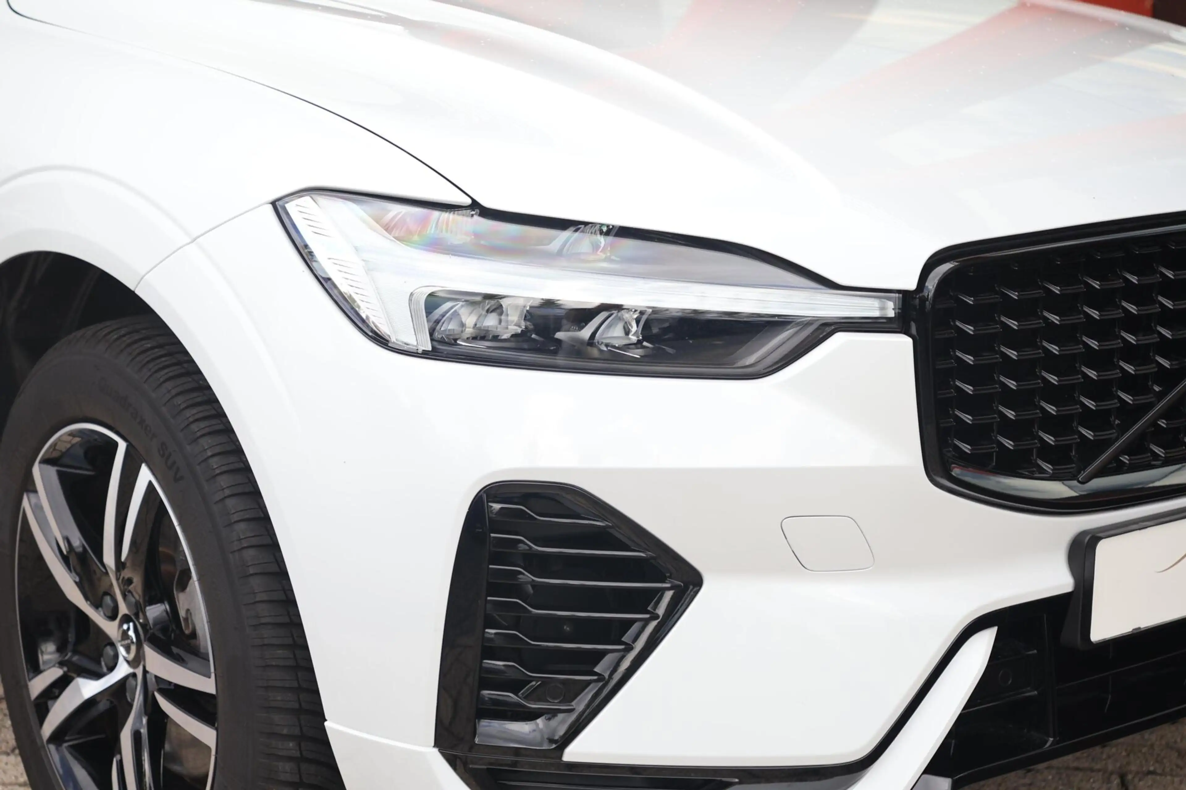 Volvo XC60 T6 Recharge AWD R-Design | Trekhaak | Parkeercamer — photo 5