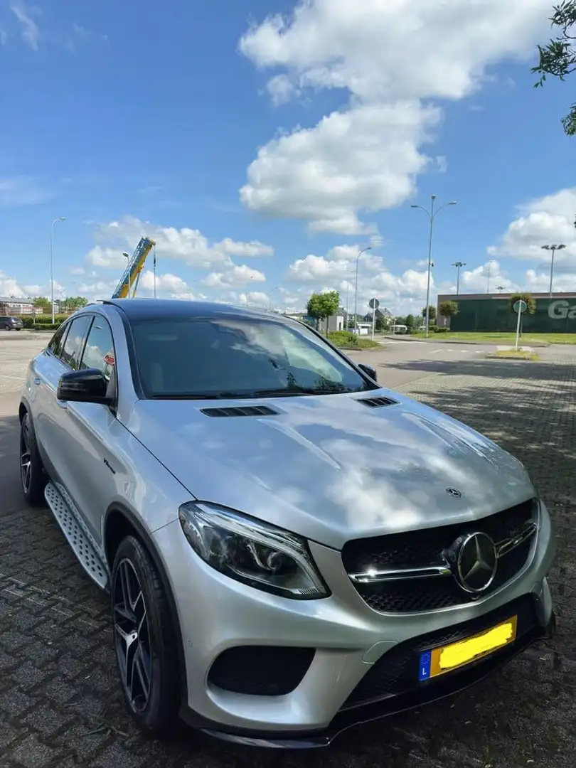 Mercedes-Benz GLE 350 d Coupe 4Matic 9G-TRONIC AMG Line - 1