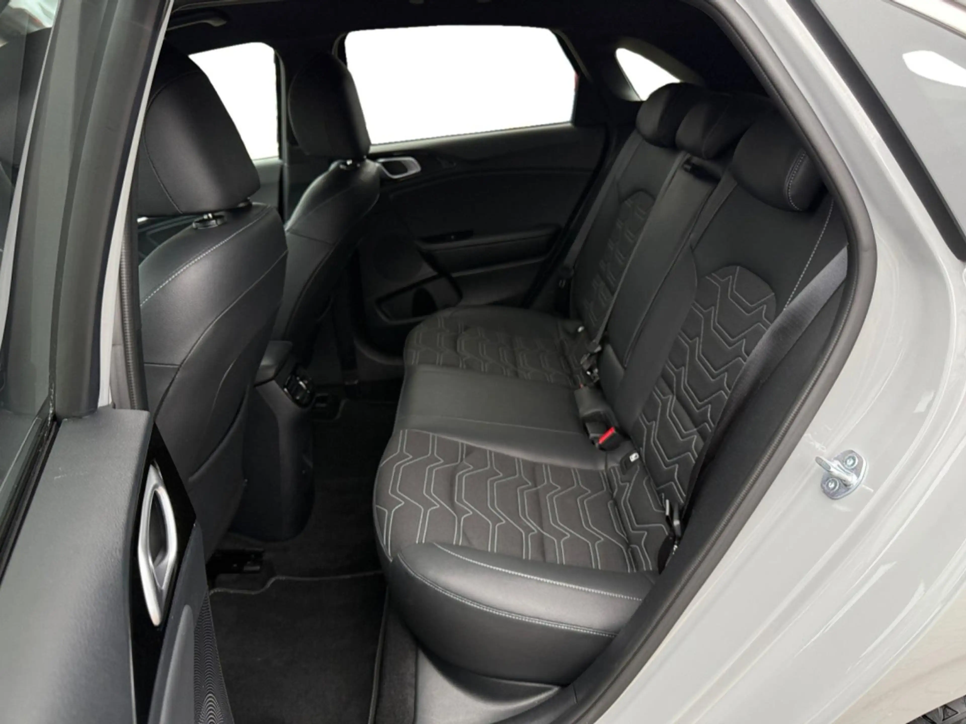 Kia Ceed / cee'd 1.0 T-GDi Design Edition I Half-Leder I Navi I Cru — photo 13