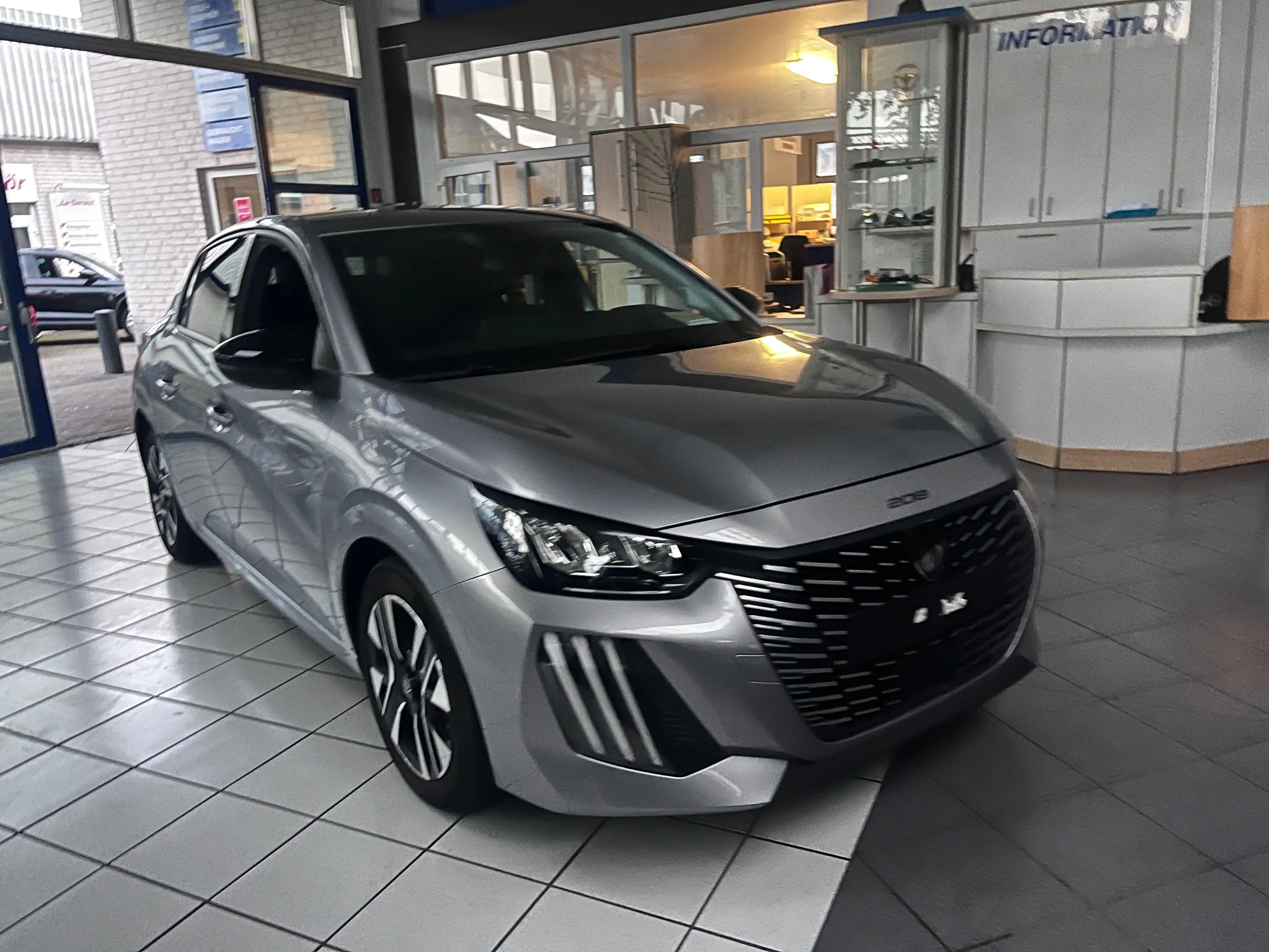 Peugeot 208 Allure