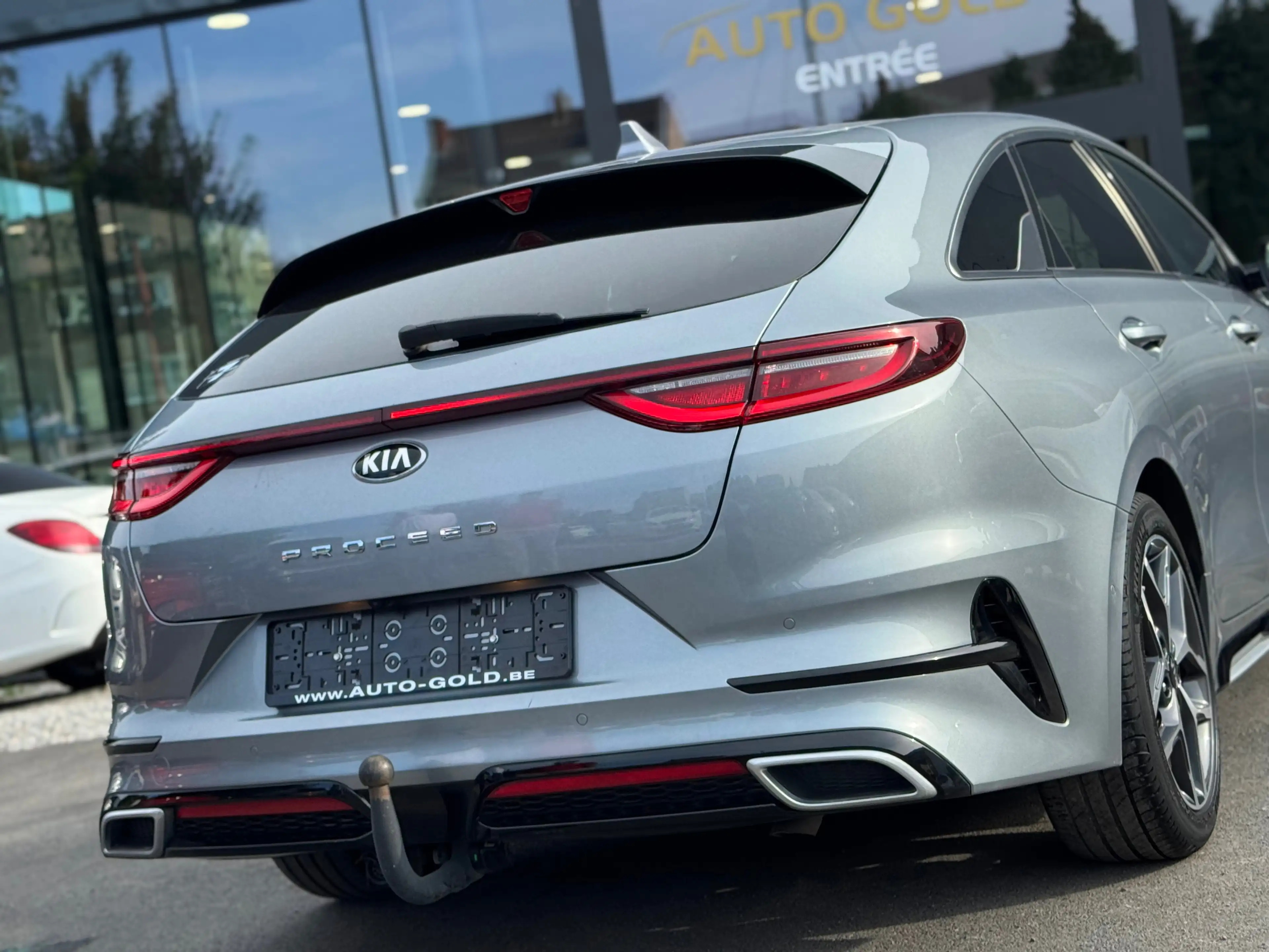 Kia ProCeed / pro_cee'd 1.5 T-GDi GT-LINE / BOITE AUTO / FULLOPTIONS / 1PROP CARNET — photo 6