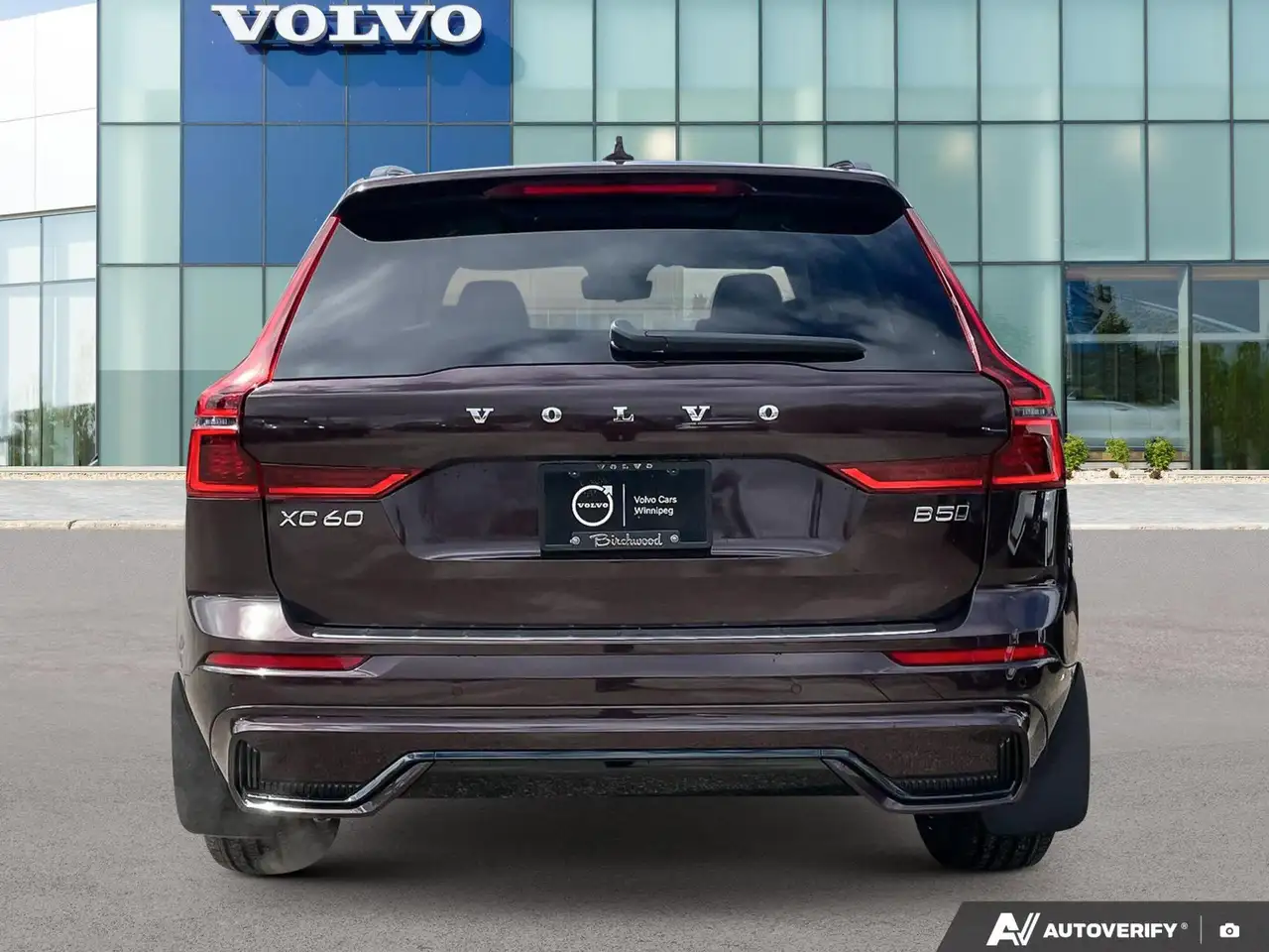 Volvo XC60 снимка Volvo XC60