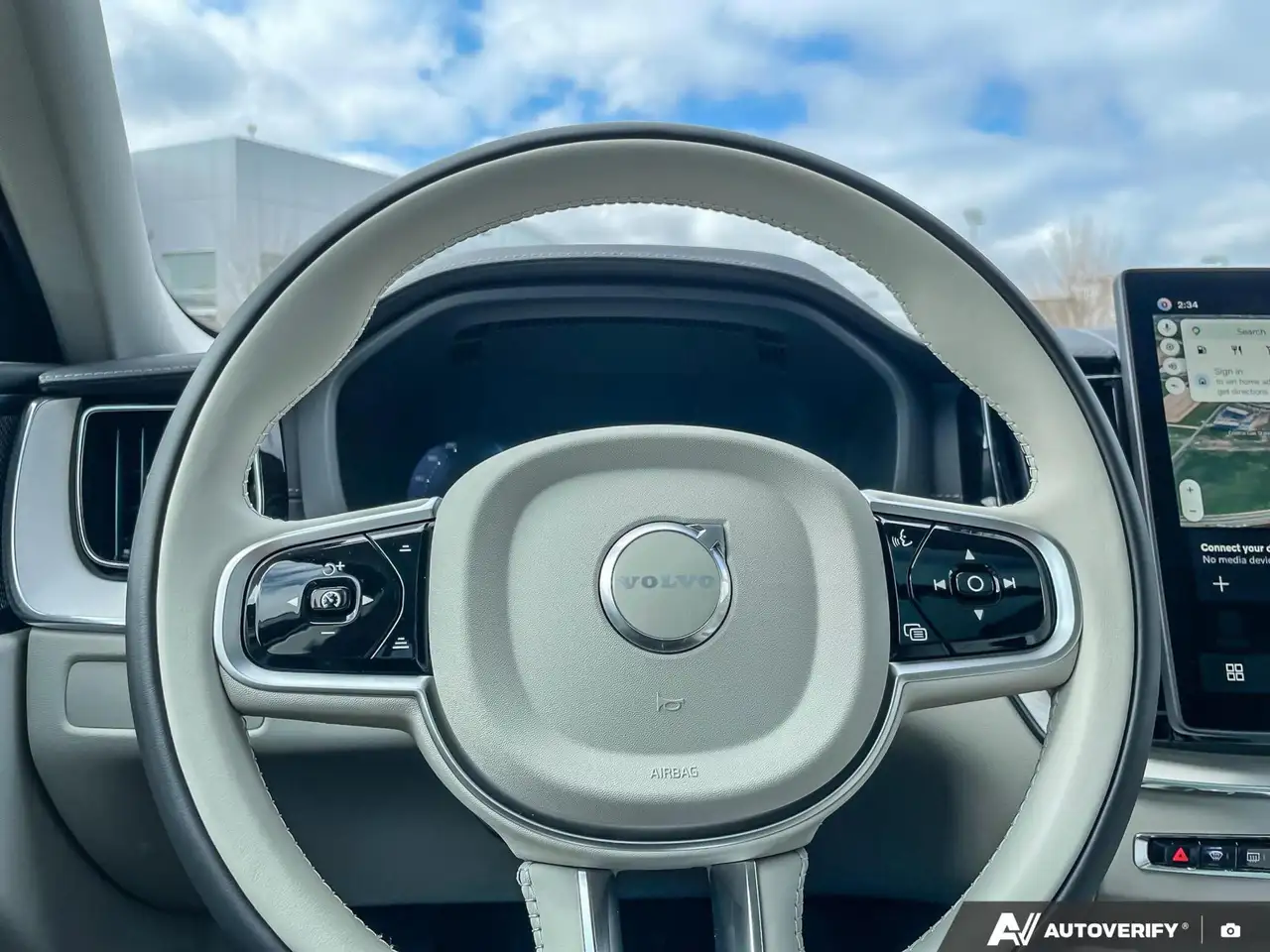 Volvo XC60 снимка Volvo XC60