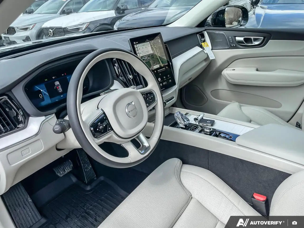 Volvo XC60 снимка Volvo XC60