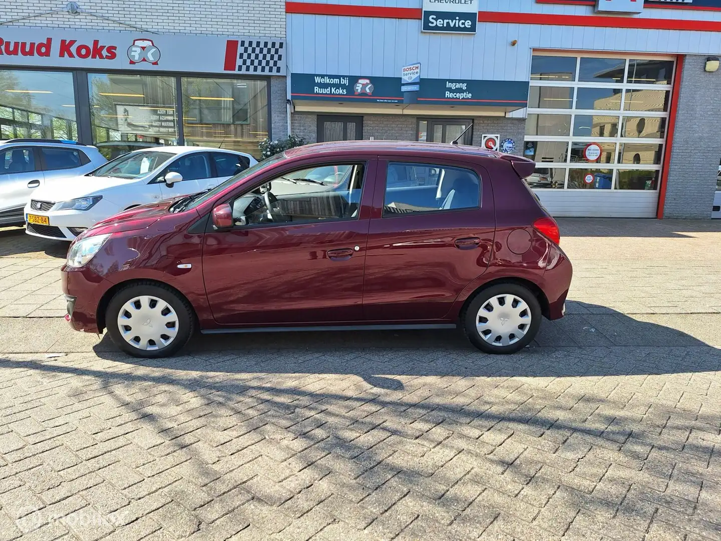Mitsubishi Space Star 1.0 COOL+ Rouge - 2