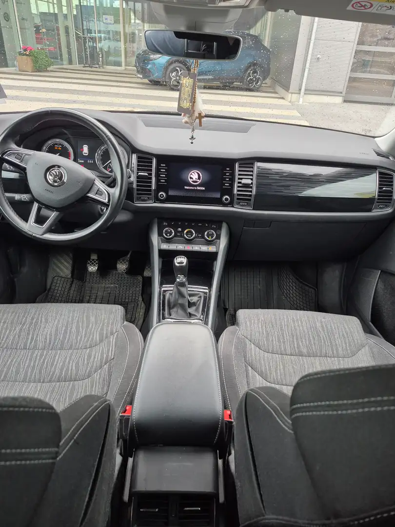 Skoda Kodiaq Kodiaq 1,5 TSI ACT Ambition Limited Schwarz - 2