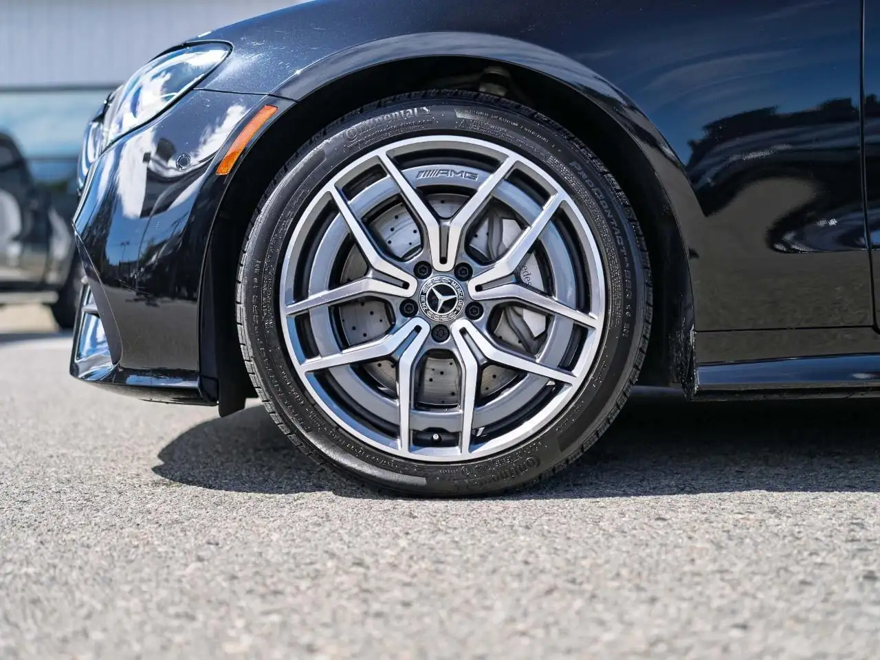 Mercedes-Benz E-Class photo Mercedes-Benz E-Class