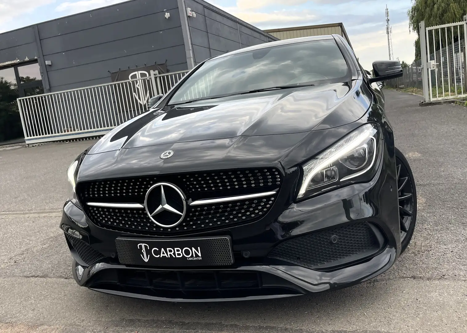 Mercedes-Benz CLA 180 Edition PackSPORT AMG CUIR/NAVI/LED/CAMERA Nero - 1
