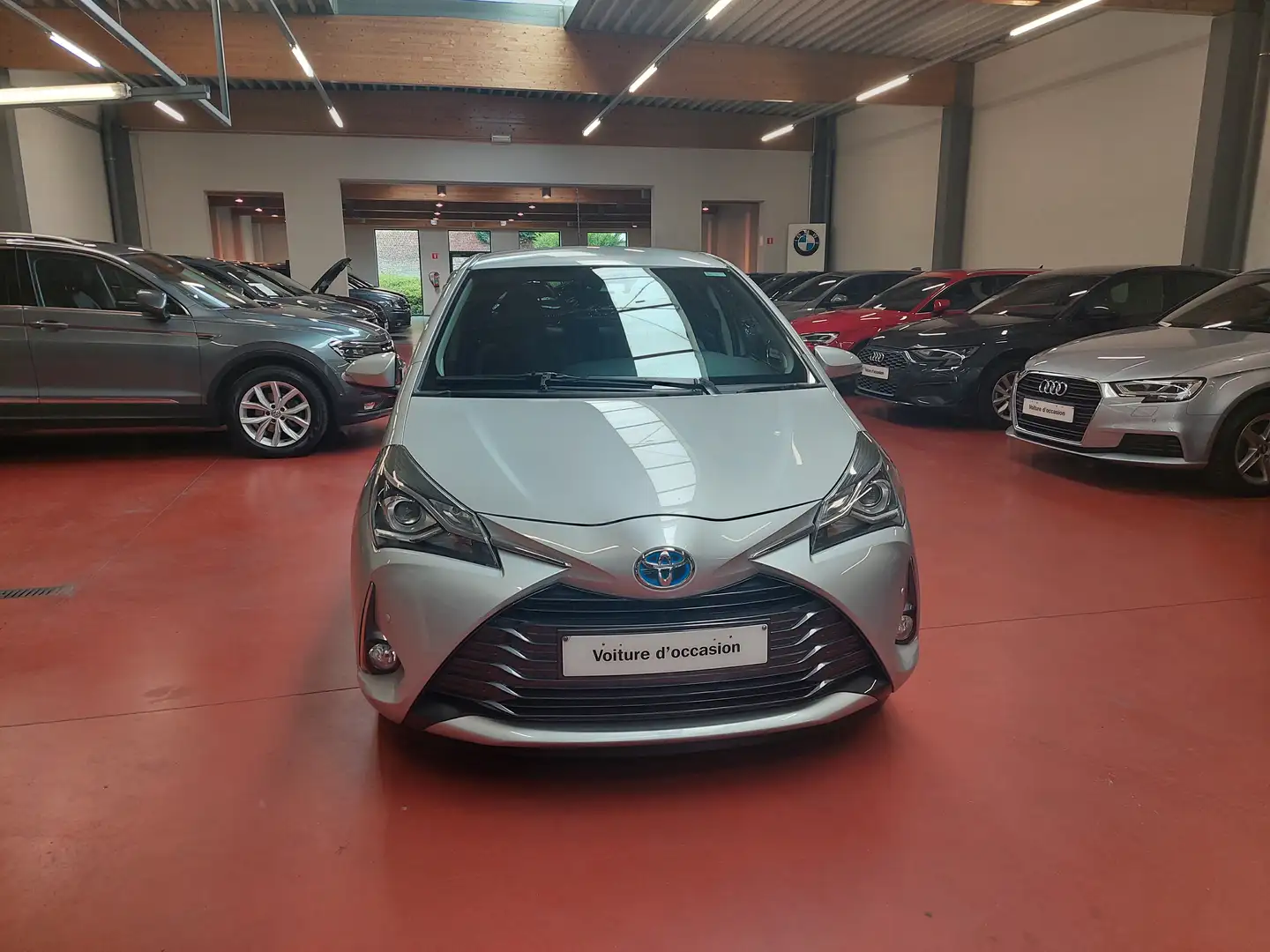 Toyota Yaris HYBRIDE - Euro 6d = LEZ BXL 2035 - Edition Y20 Сірий - 1