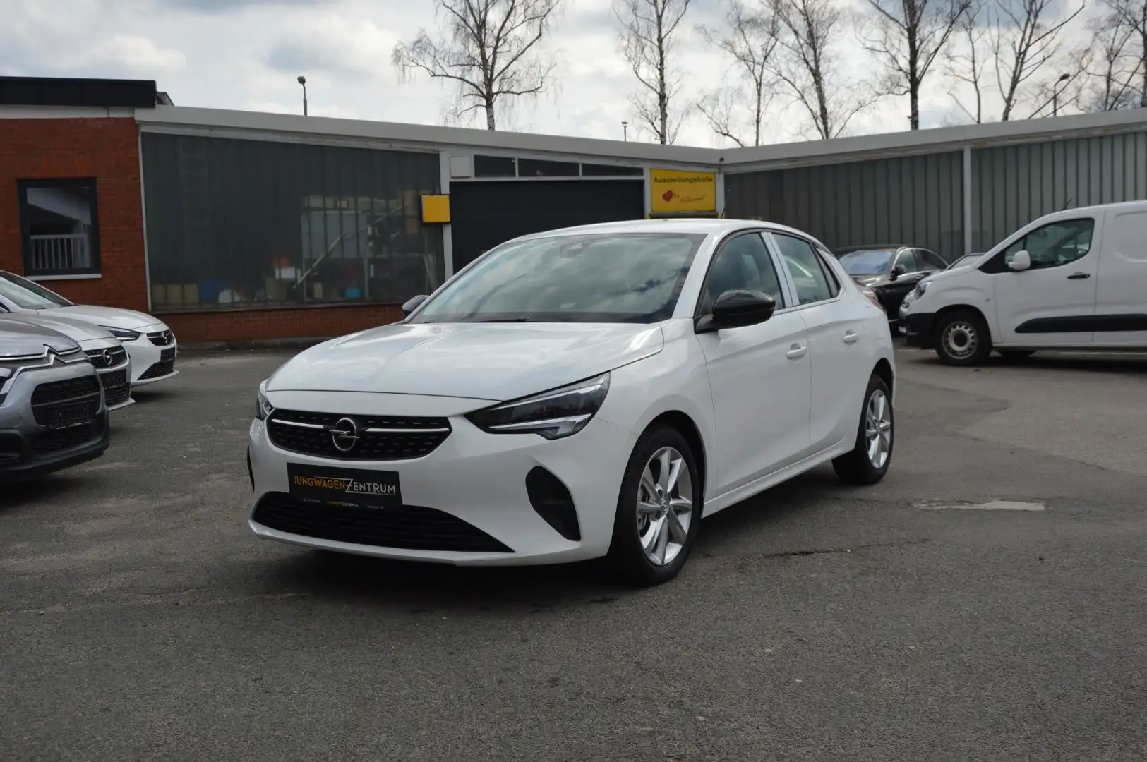 Opel Corsa F Eleg.1.2"LED"CarPlay"TEMPOMAT"WIE NEU!" Blanco - 1