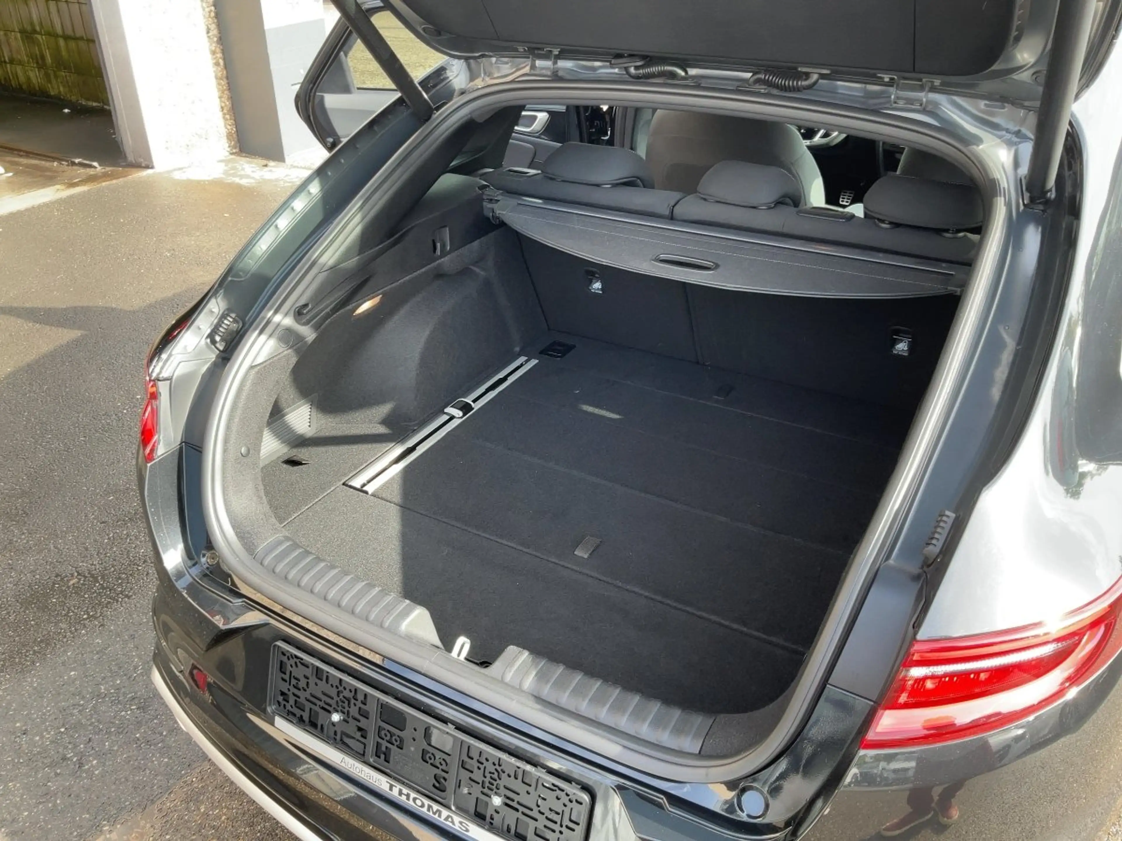 Kia ProCeed / pro_cee'd ProCeed 1.5 T-GDI GT Line GT-Line LED+Navi+SHZ — photo 8