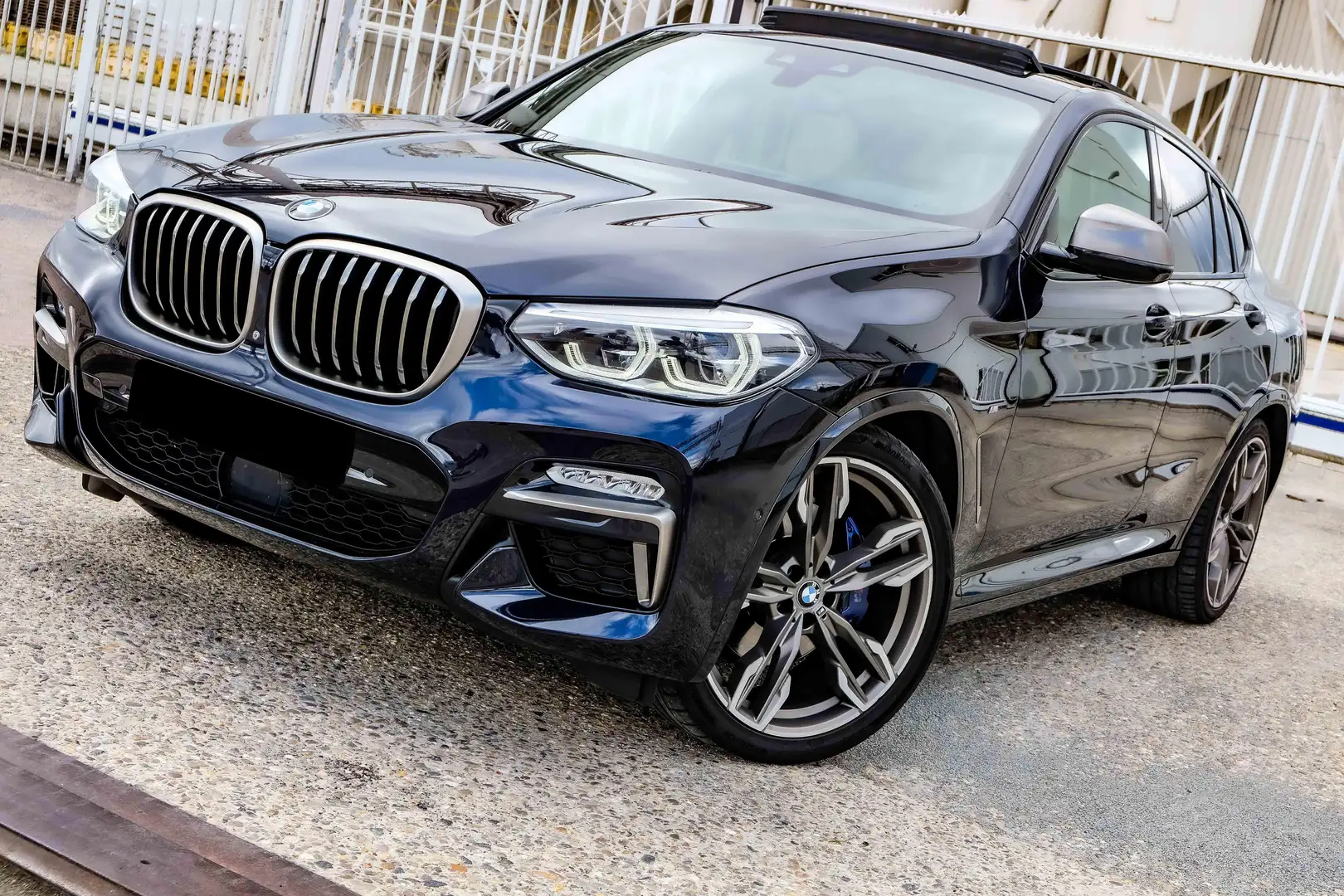 BMW X4 M M40i Harman Kardon ACC 360°Camera Trekhaak 40i Blauw - 1